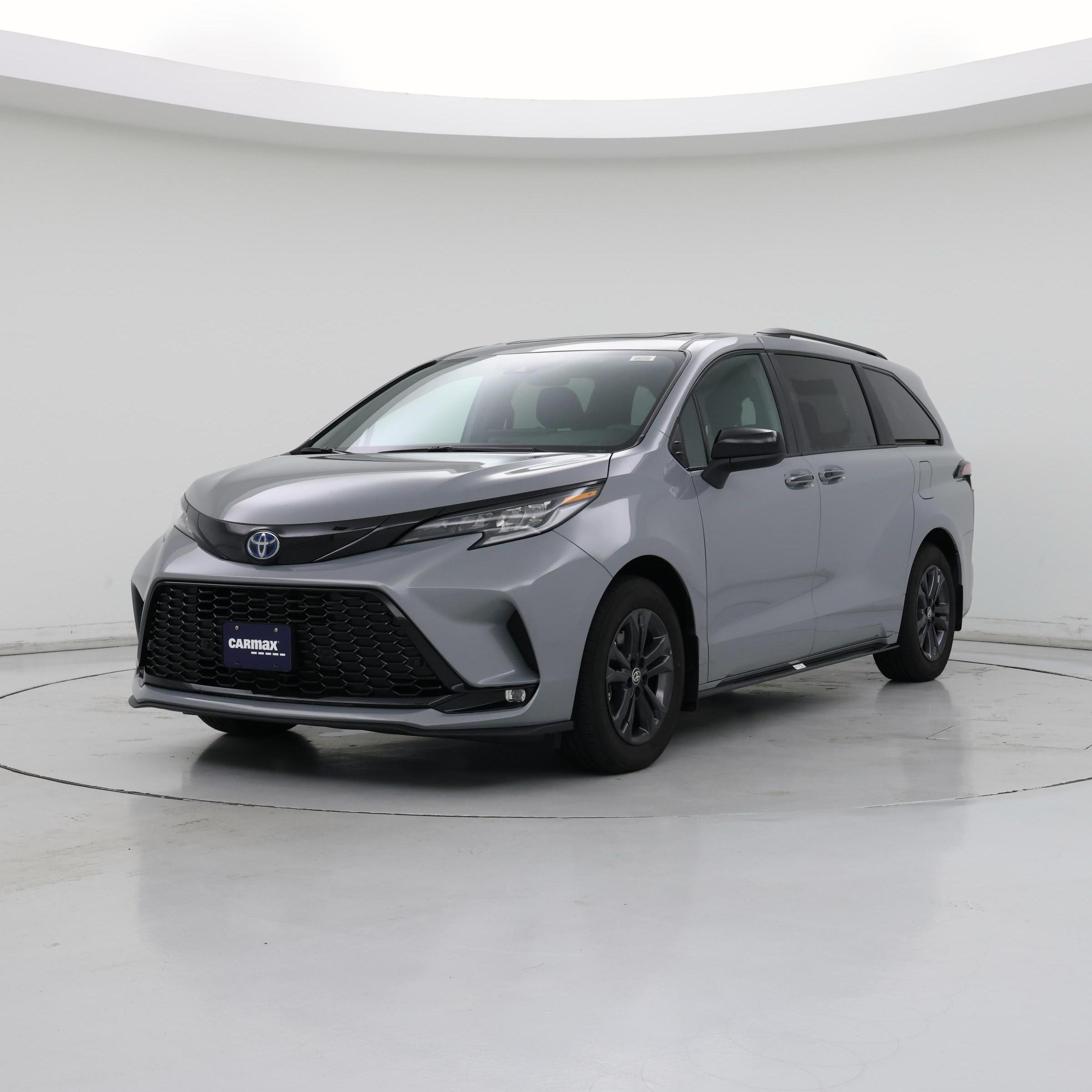 Thumbnail: 2025 Toyota Sienna - 4