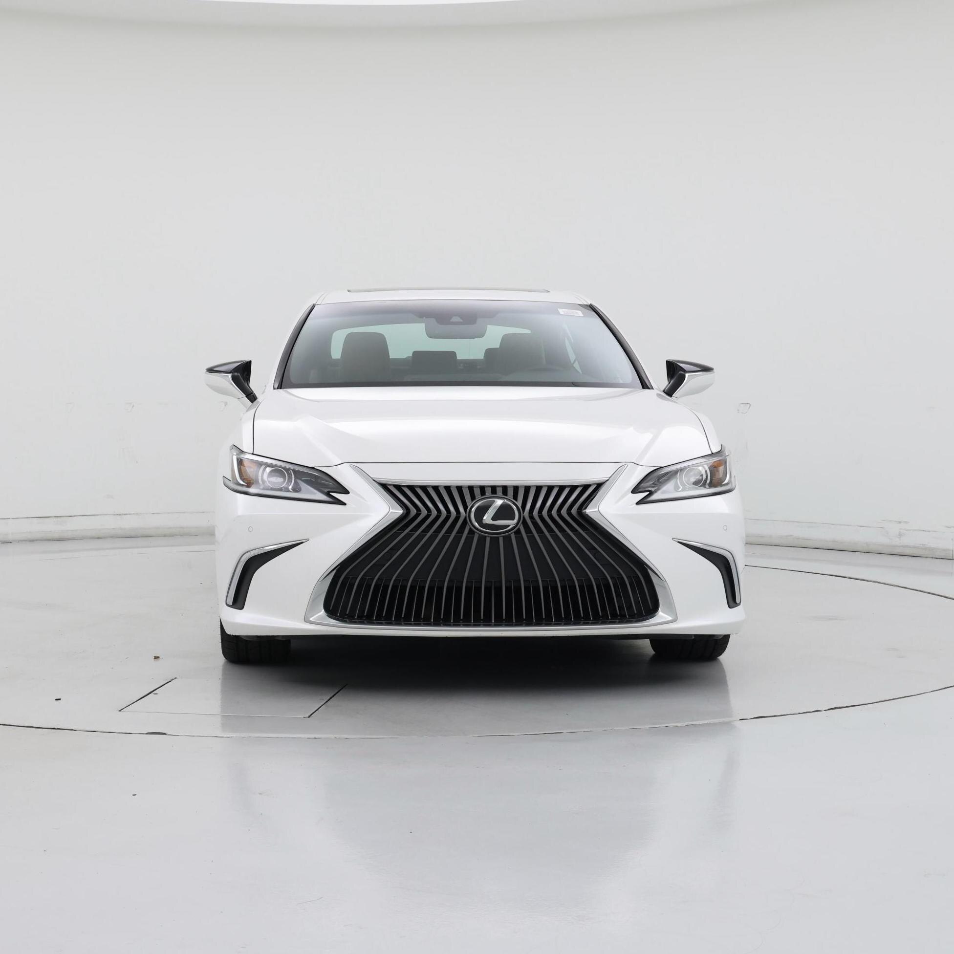 Thumbnail: 2021 Lexus ES - 5