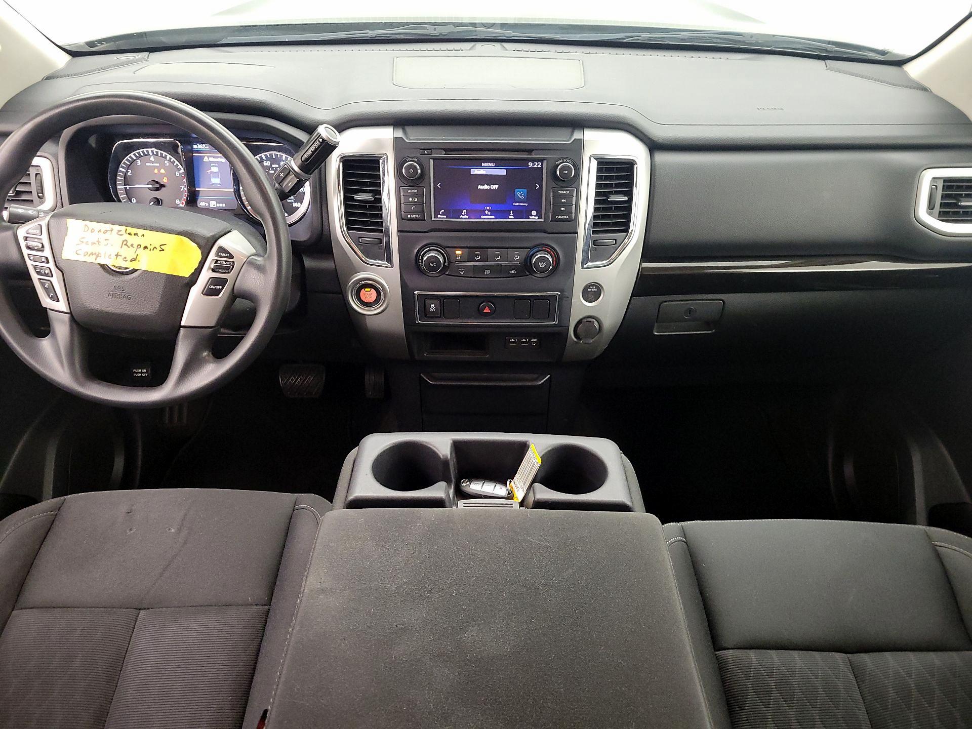 Thumbnail: 2019 Nissan Titan - 9