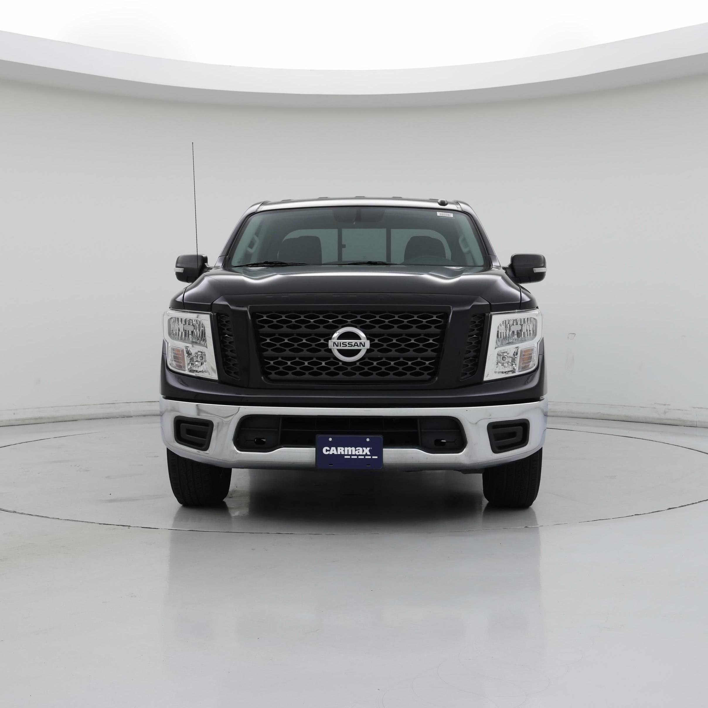 Thumbnail: 2019 Nissan Titan - 5