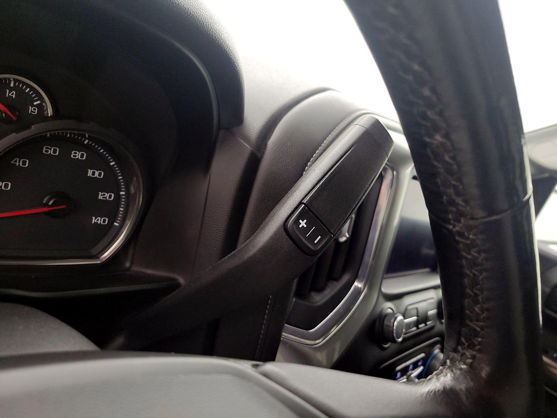 Thumbnail: 2019 Chevrolet Silverado 1500 - 17