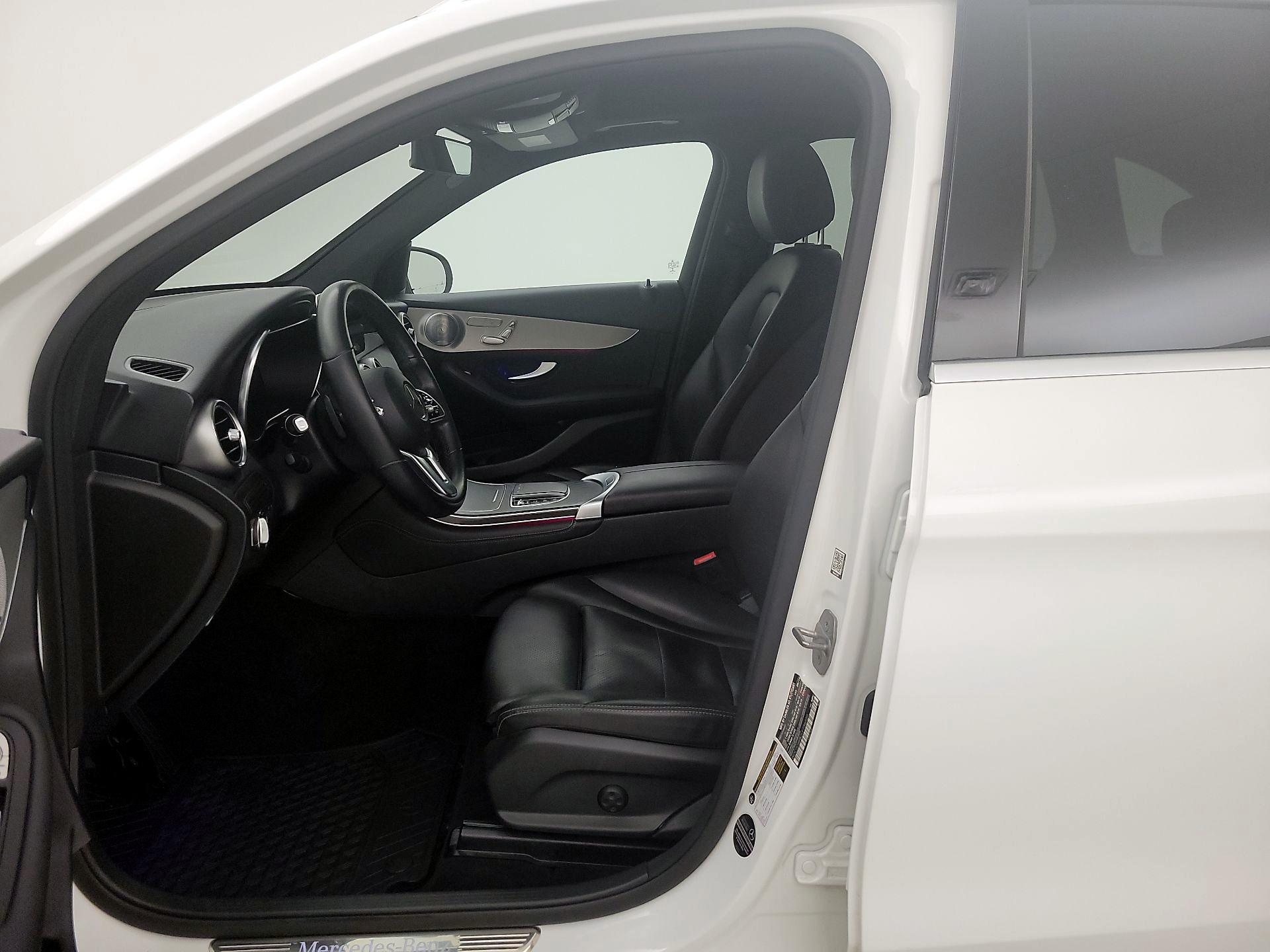 Thumbnail: 2020 Mercedes-Benz GLC - 11