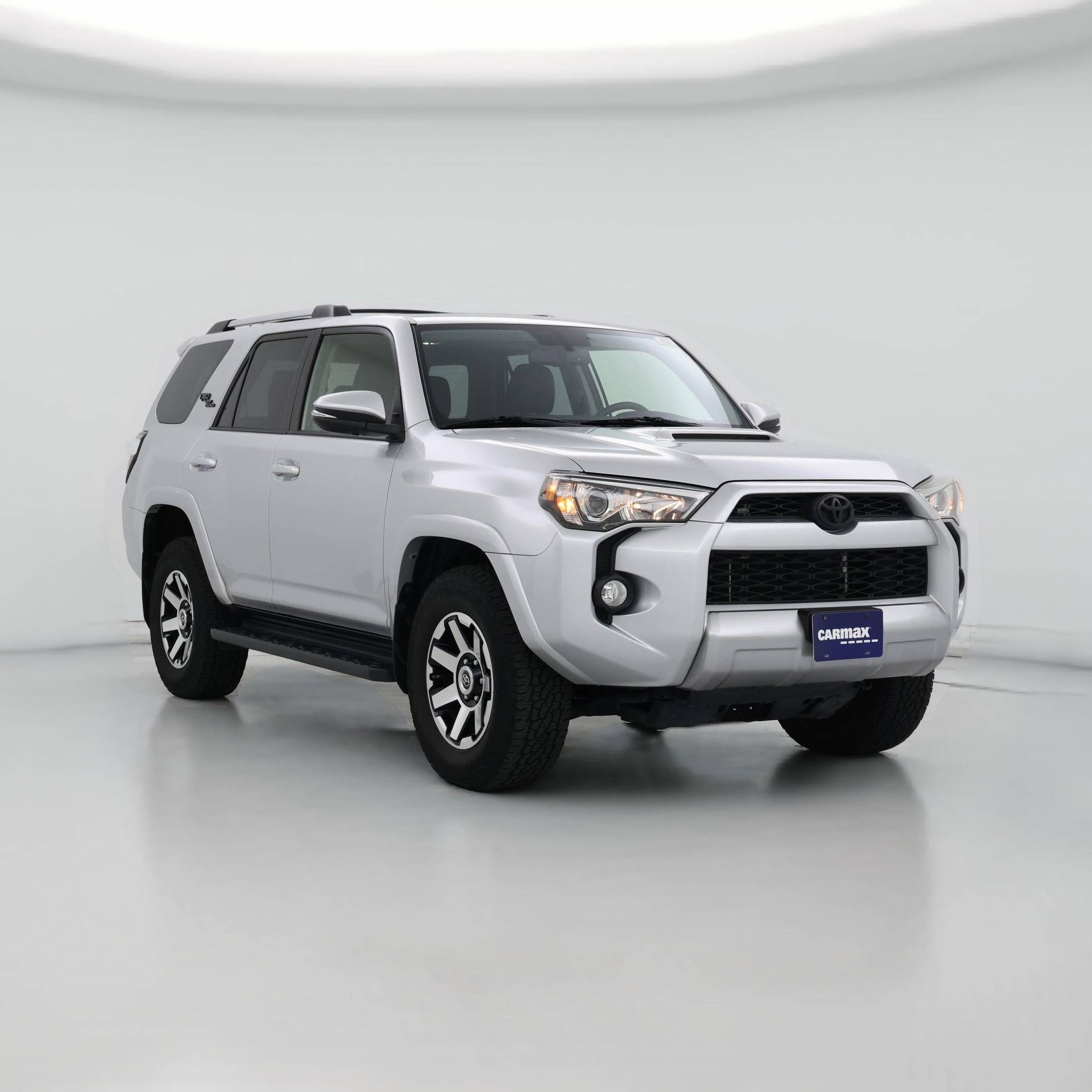 Thumbnail: 2017 Toyota 4Runner - 1