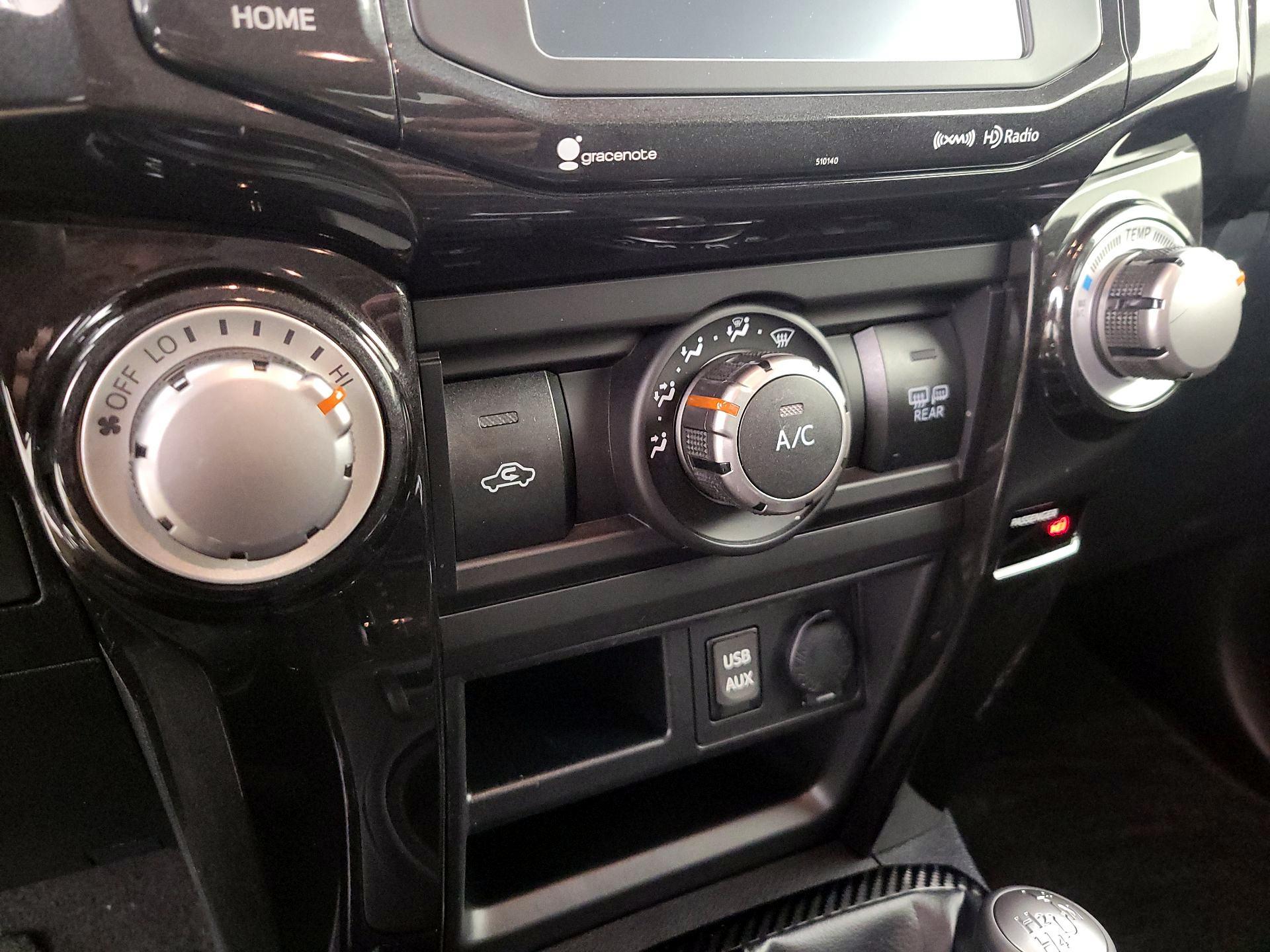 Thumbnail: 2017 Toyota 4Runner - 17