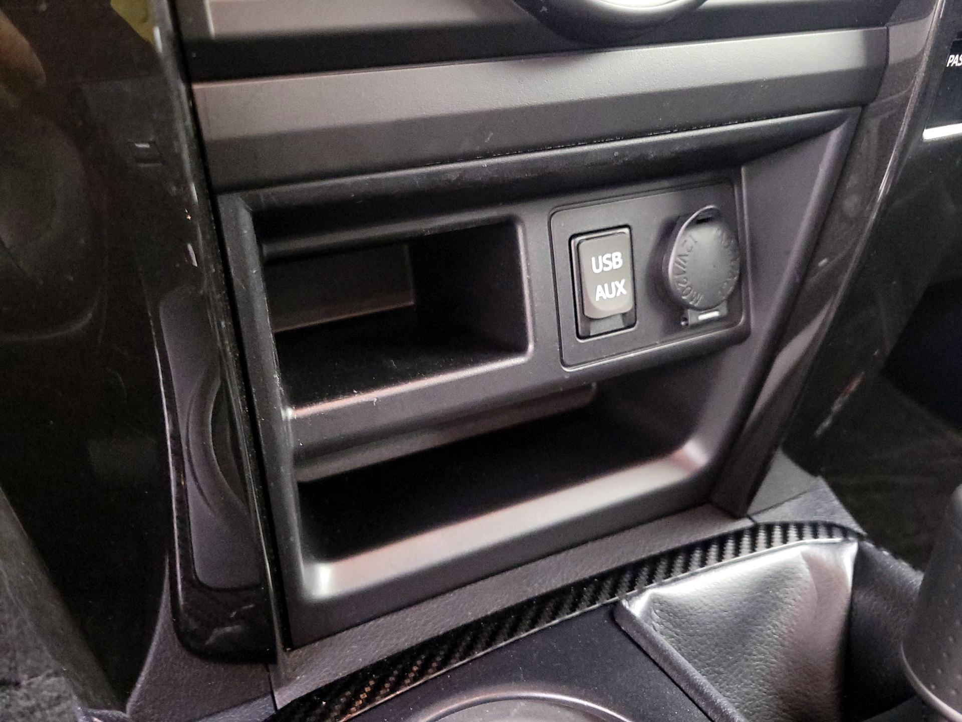 Thumbnail: 2017 Toyota 4Runner - 19