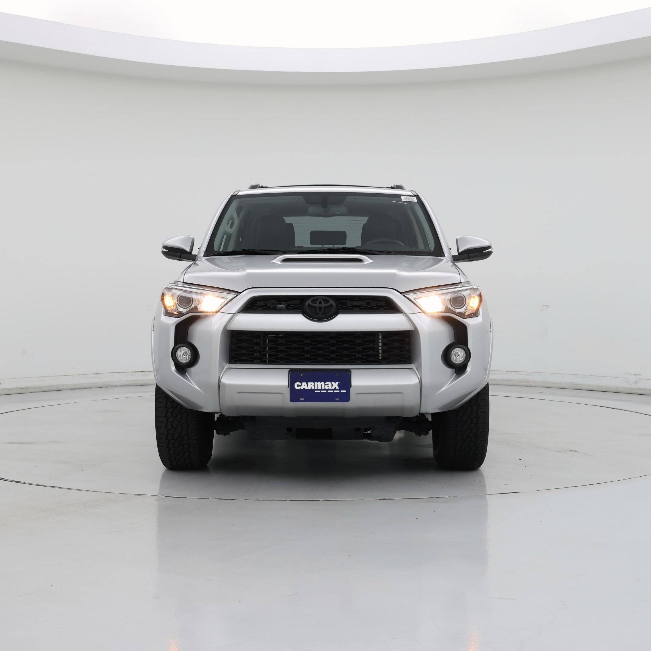 Thumbnail: 2017 Toyota 4Runner - 5