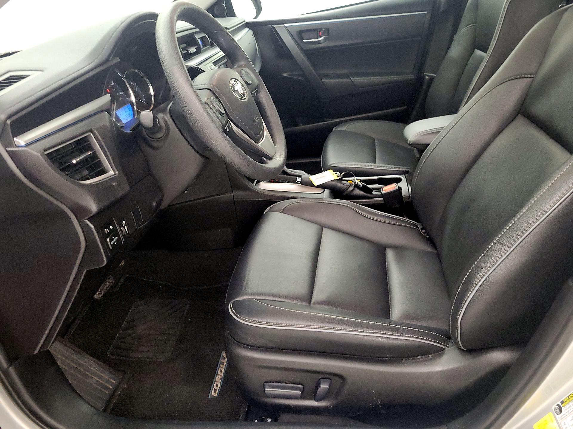 Thumbnail: 2016 Toyota Corolla - 11