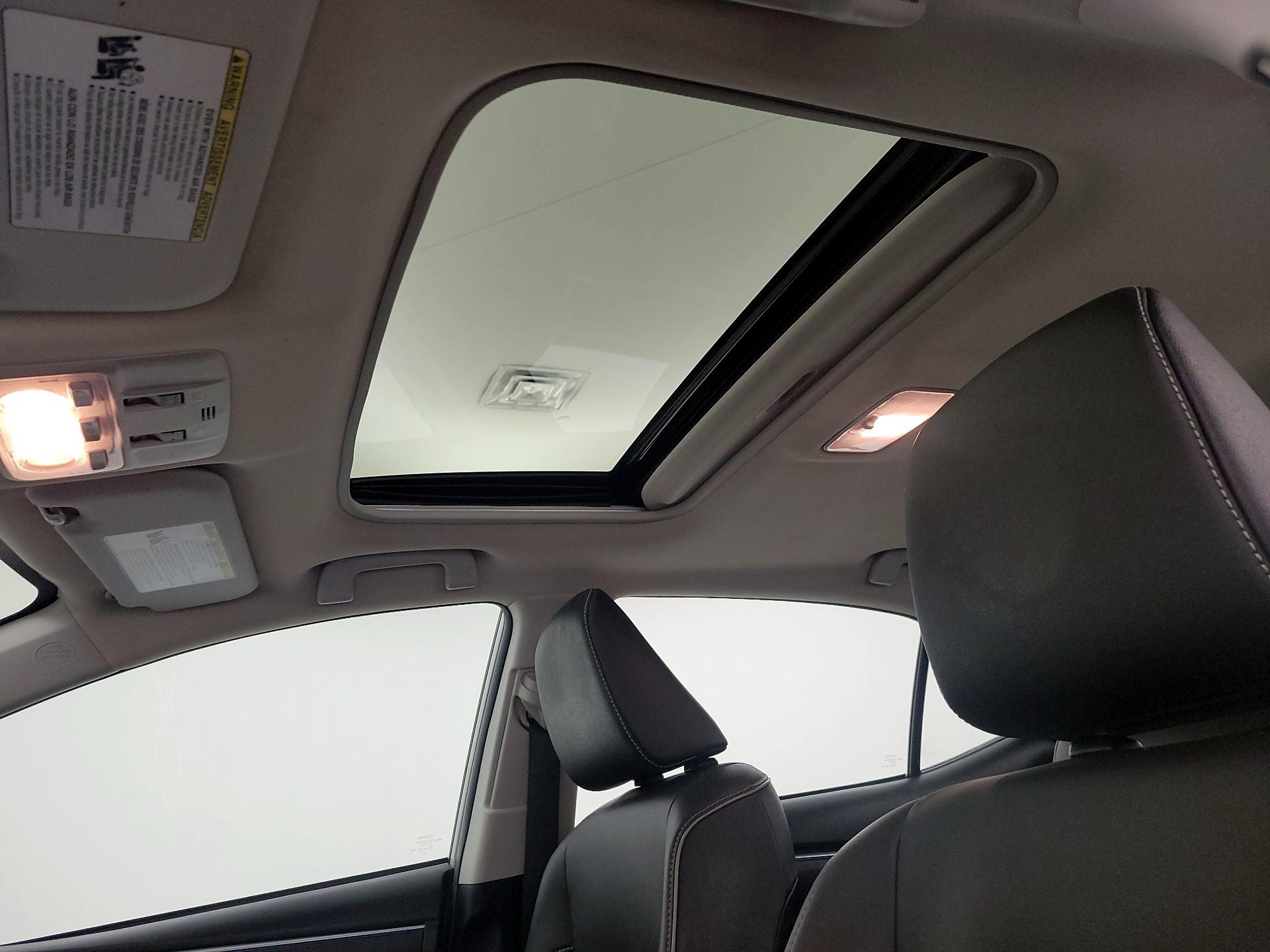 Thumbnail: 2016 Toyota Corolla - 19