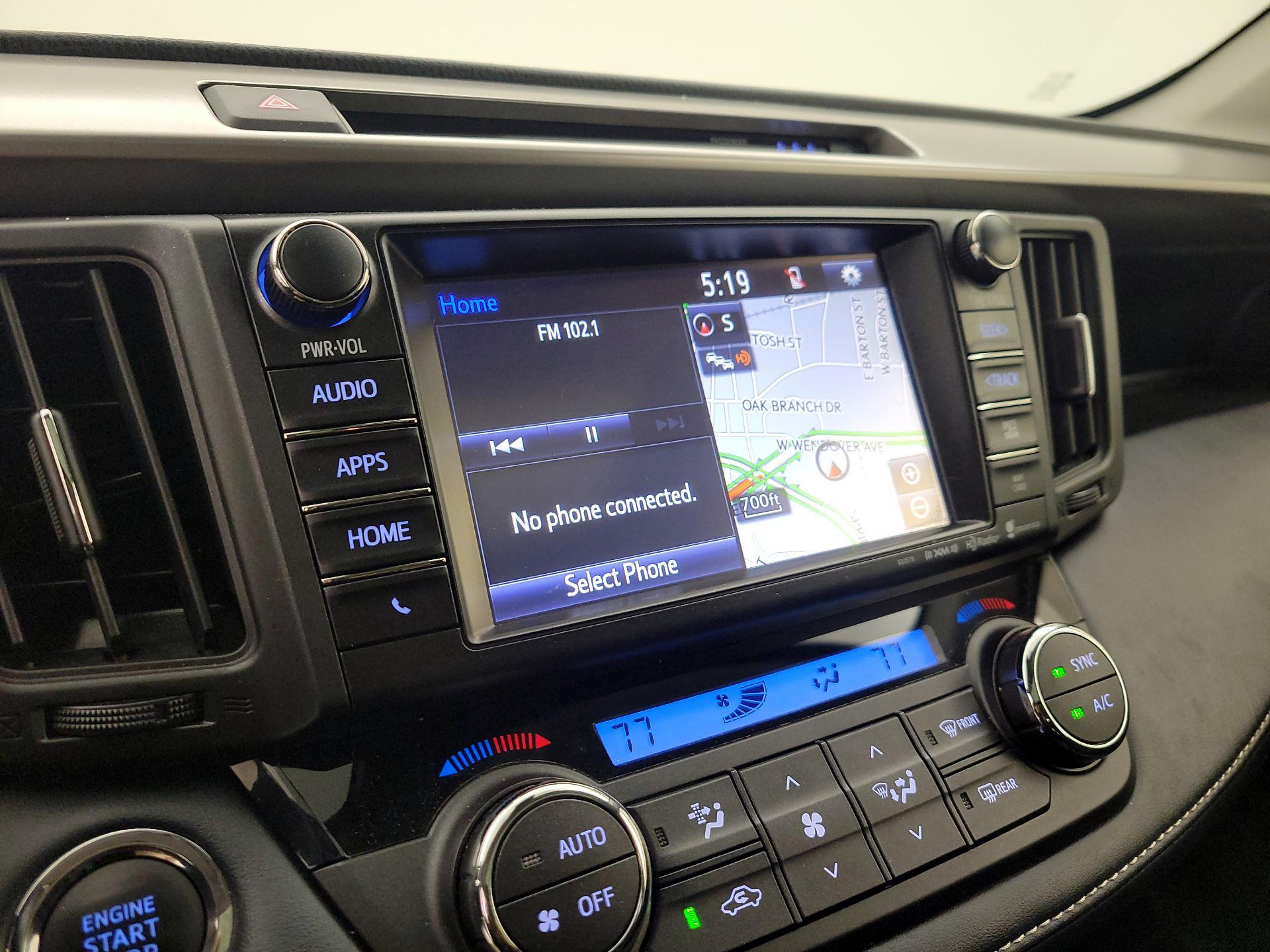 Thumbnail: 2018 Toyota RAV4 - 14