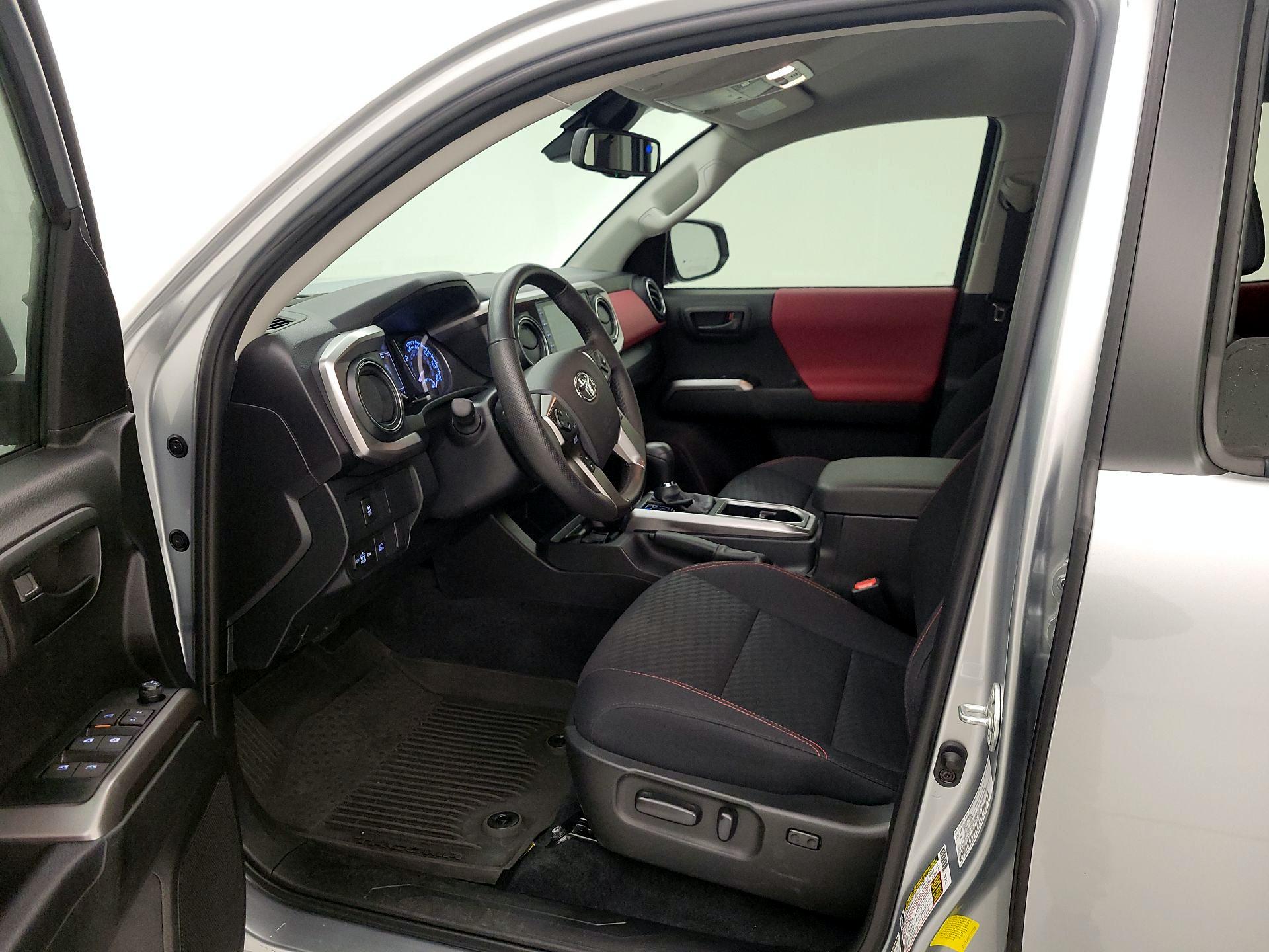 Thumbnail: 2023 Toyota Tacoma - 11