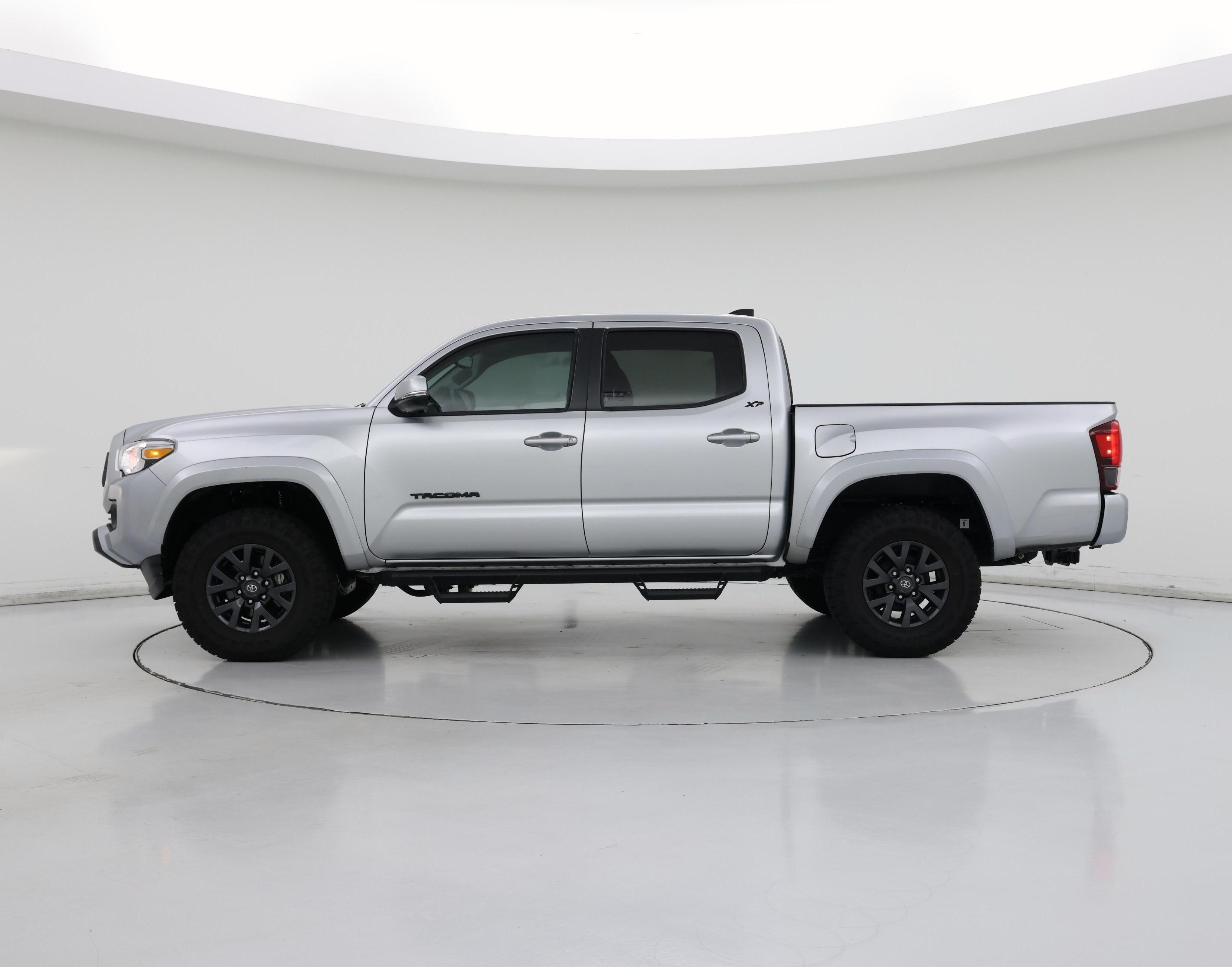 Thumbnail: 2023 Toyota Tacoma - 3