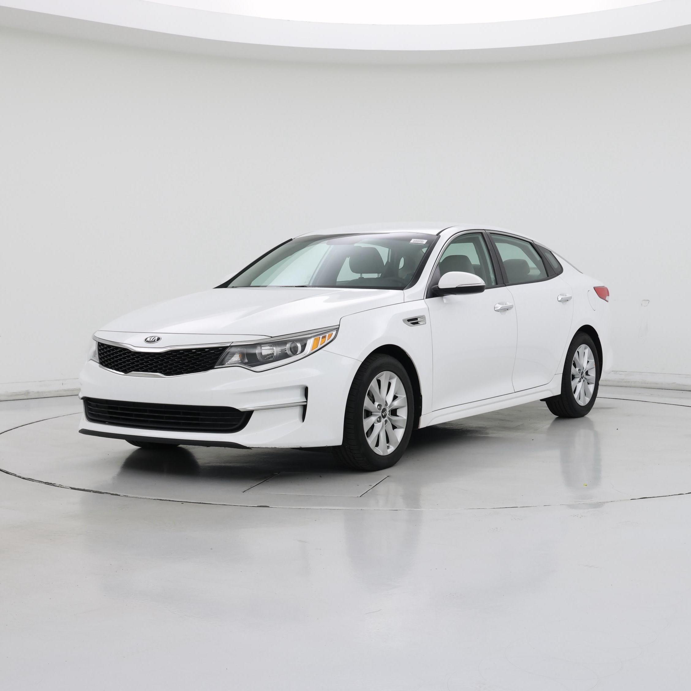 Thumbnail: 2016 Kia Optima - 4