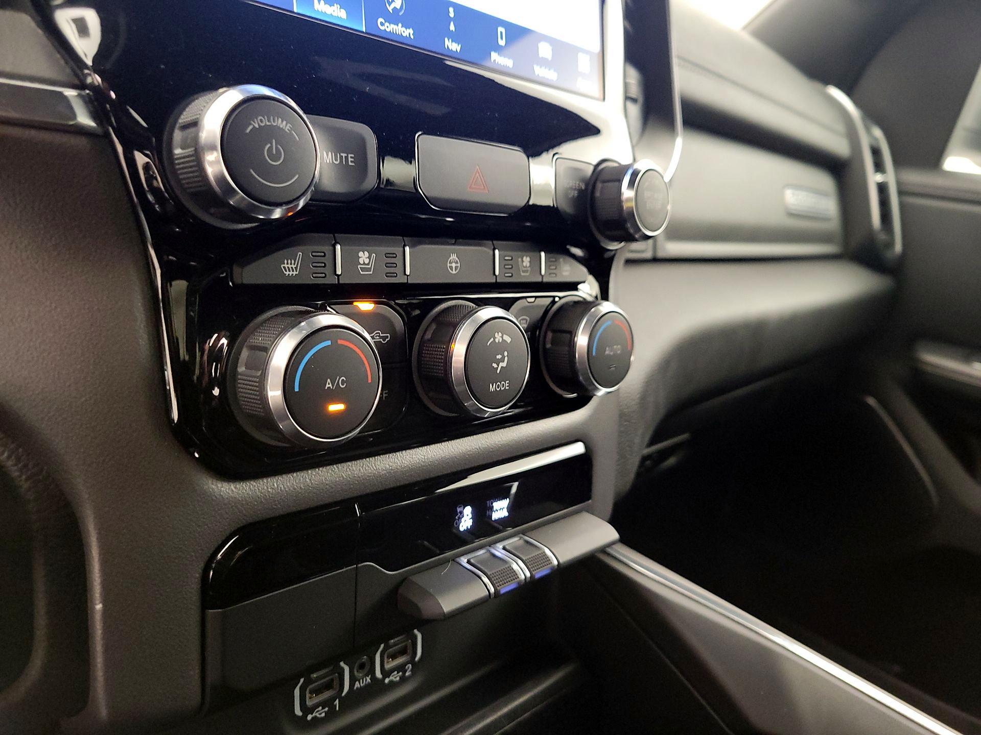 Thumbnail: 2024 RAM 1500 - 17