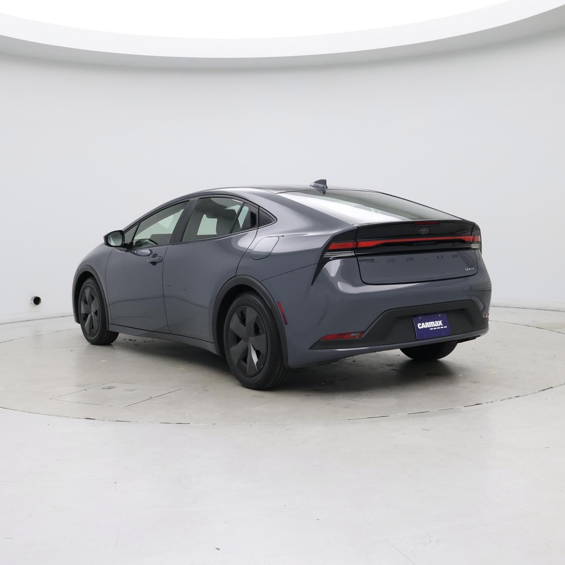 Thumbnail: 2025 Toyota Prius - 2