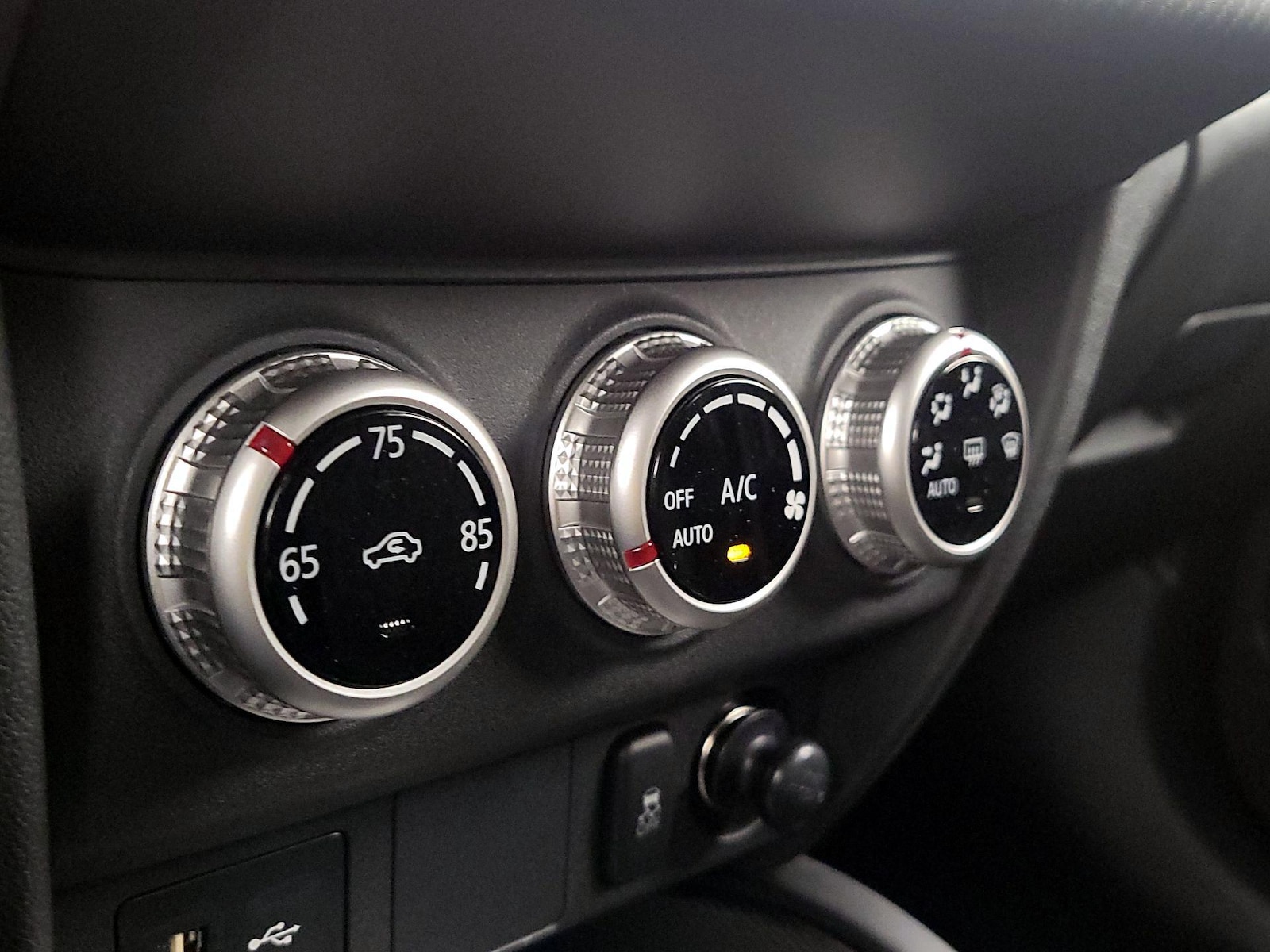 2021 Mitsubishi Outlander Sport ES - Photo 17