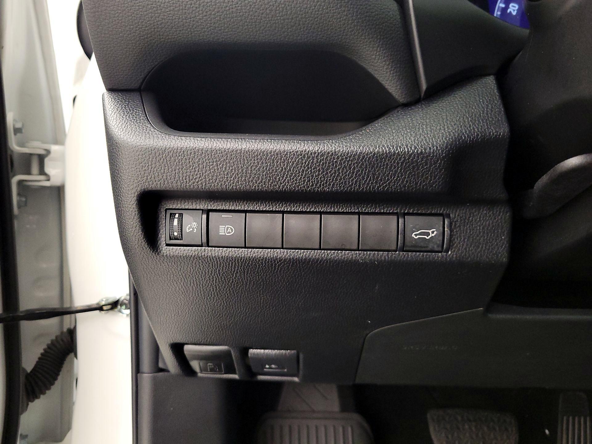 Thumbnail: 2023 Toyota RAV4 - 13