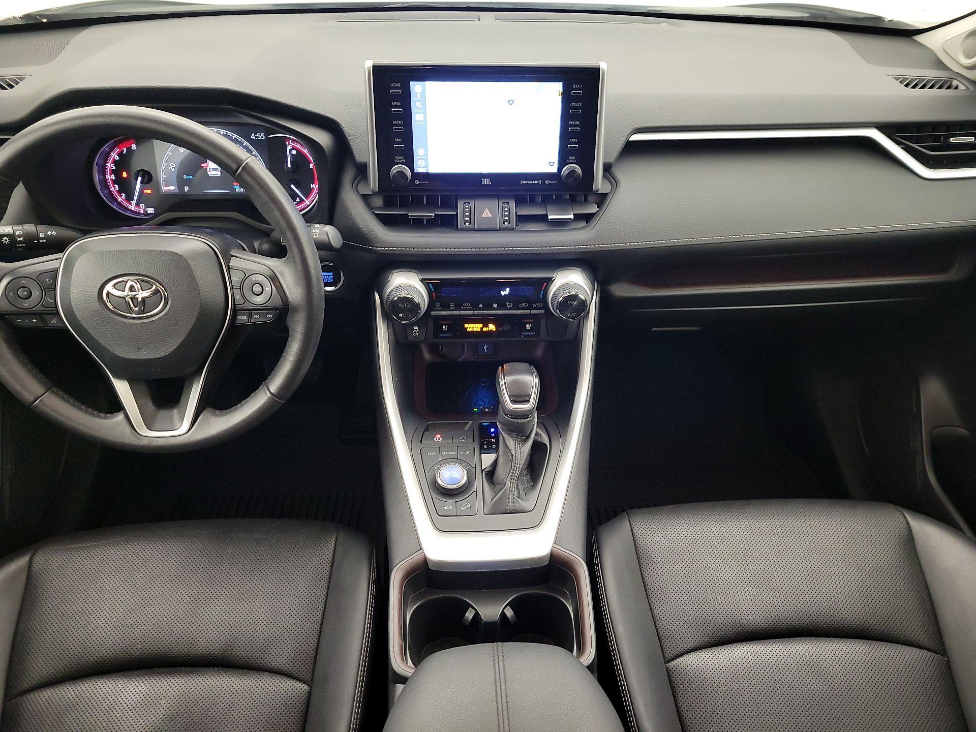 Thumbnail: 2021 Toyota RAV4 - 9