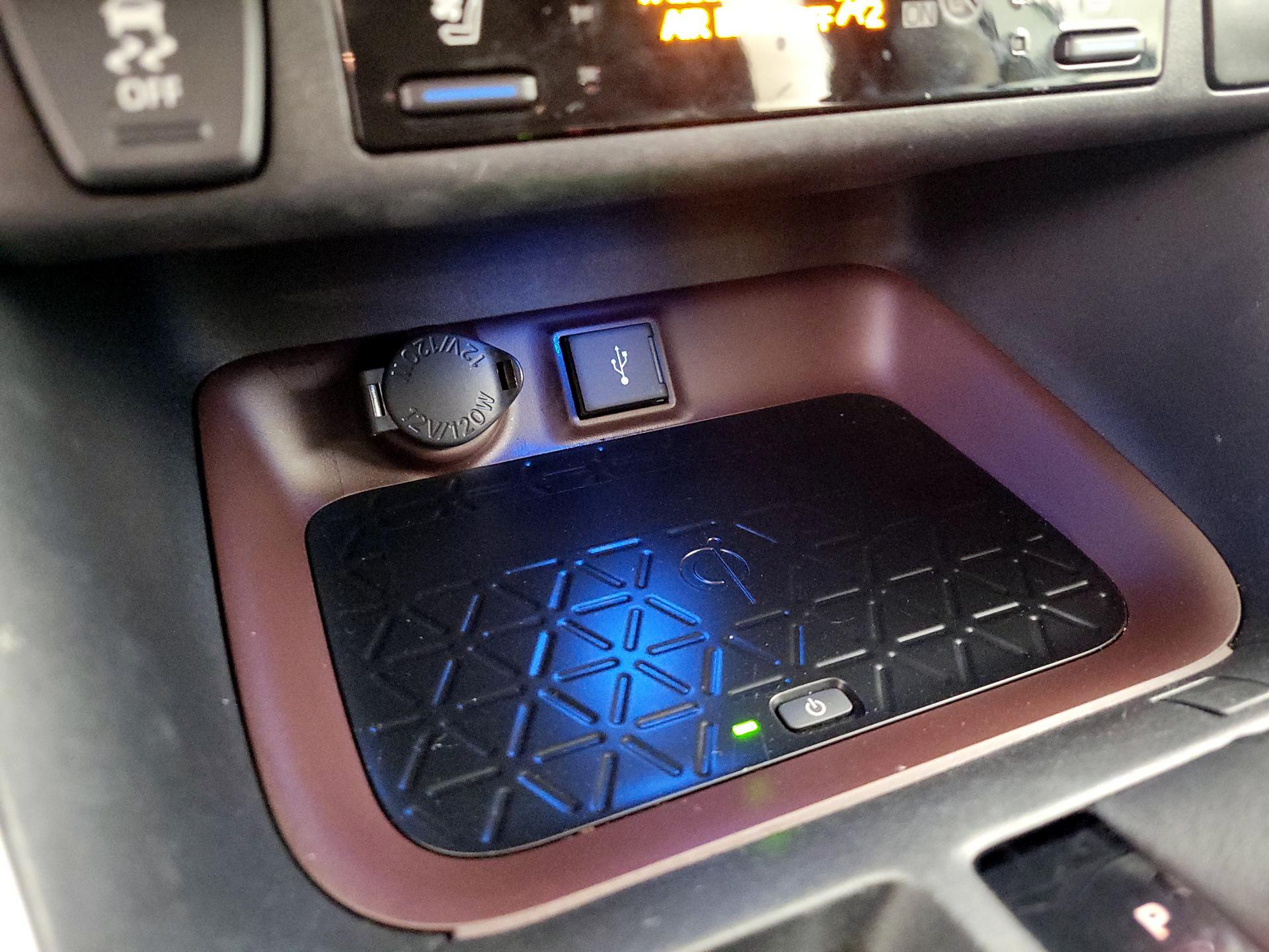 Thumbnail: 2021 Toyota RAV4 - 19