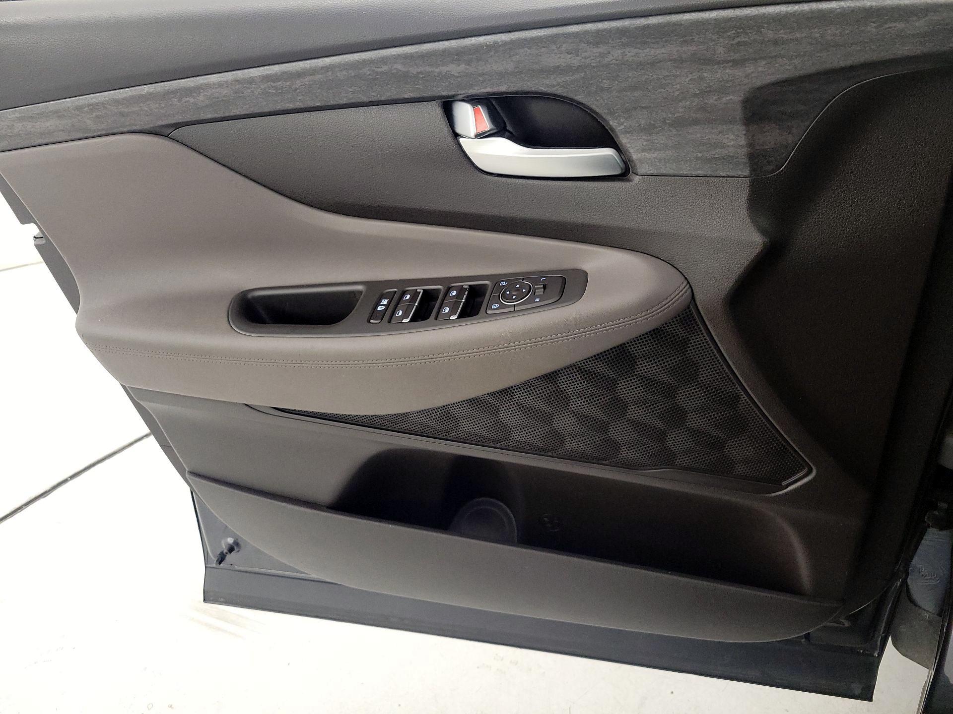 Thumbnail: 2020 Hyundai Santa Fe - 12