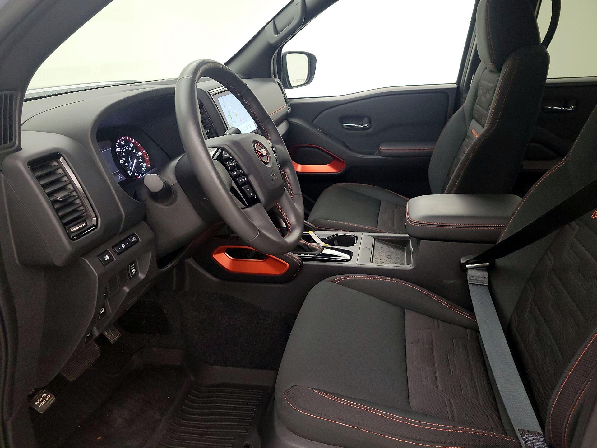 Thumbnail: 2022 Nissan Frontier - 11