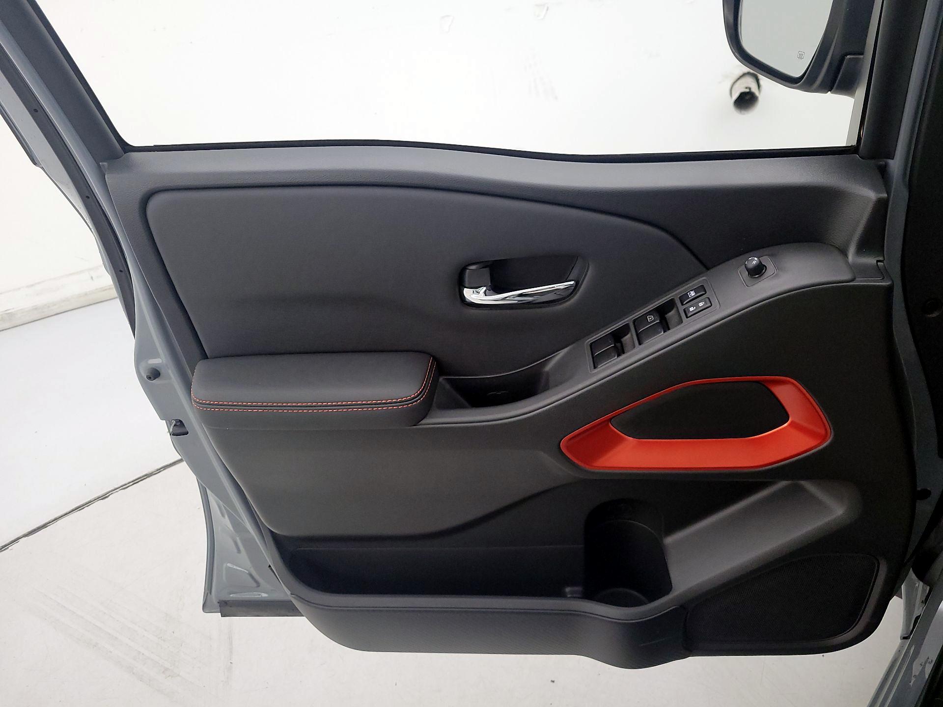 Thumbnail: 2022 Nissan Frontier - 12