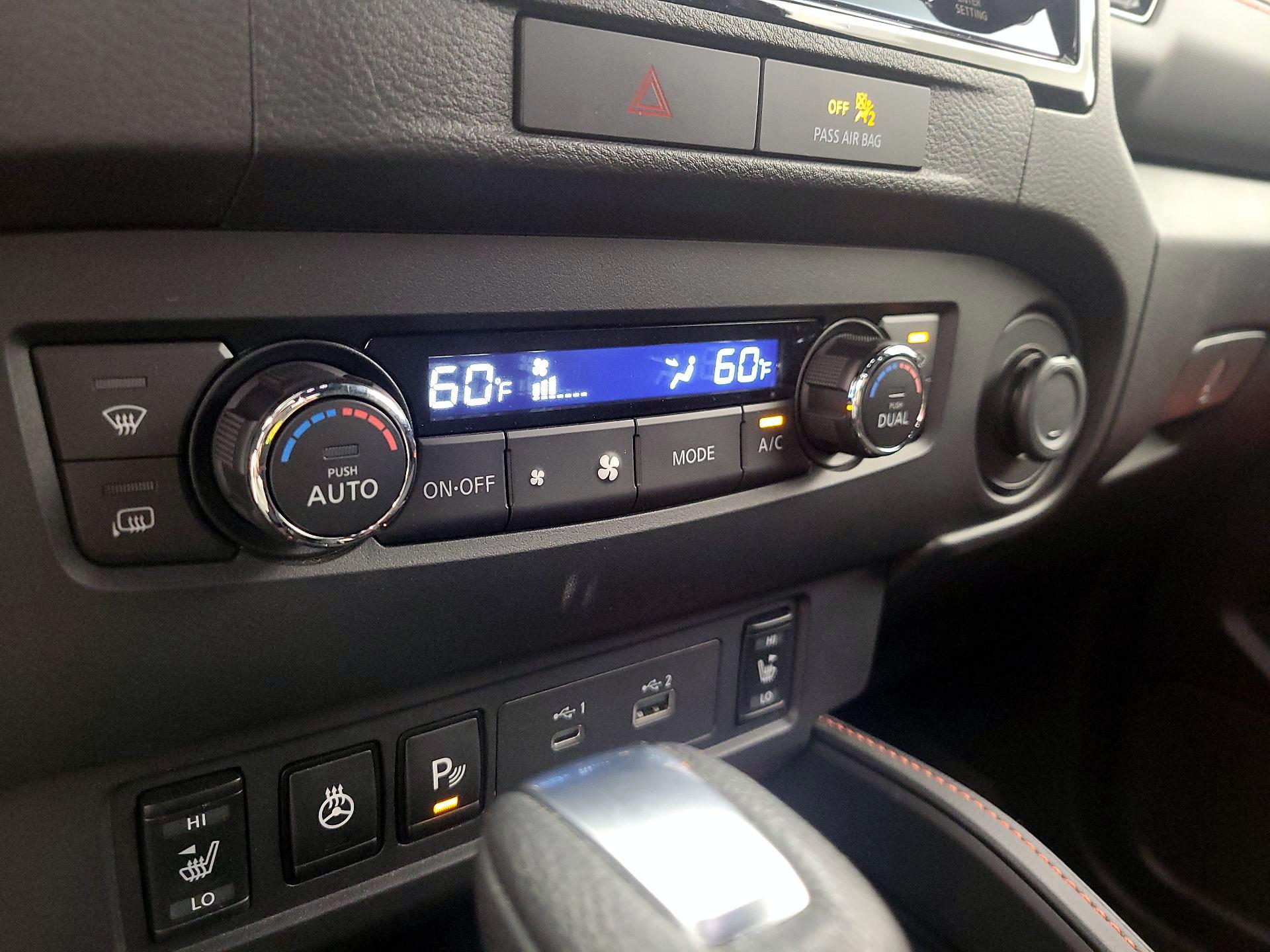 Thumbnail: 2022 Nissan Frontier - 17