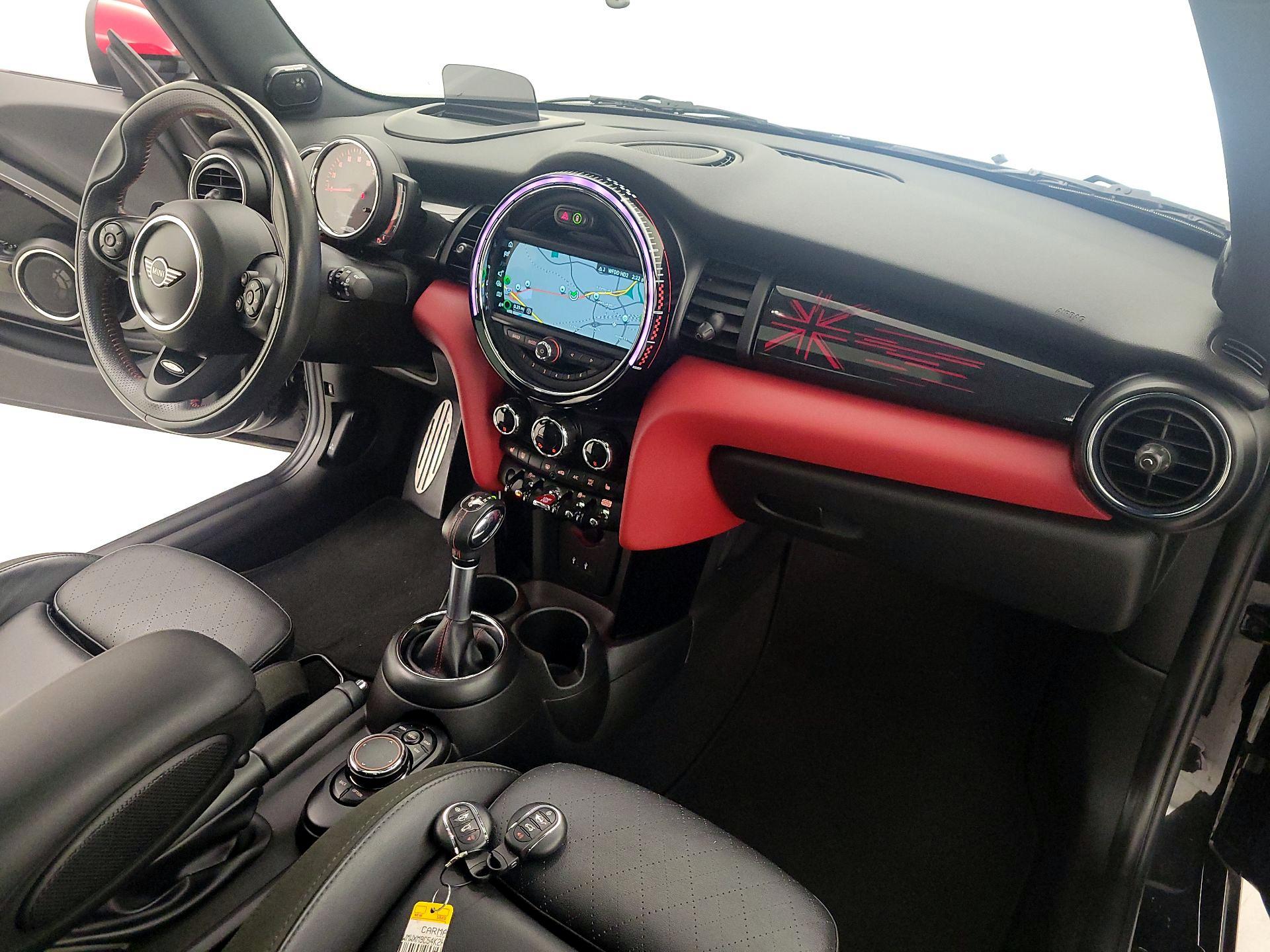 Thumbnail: 2019 MINI Cooper Hardtop - 9