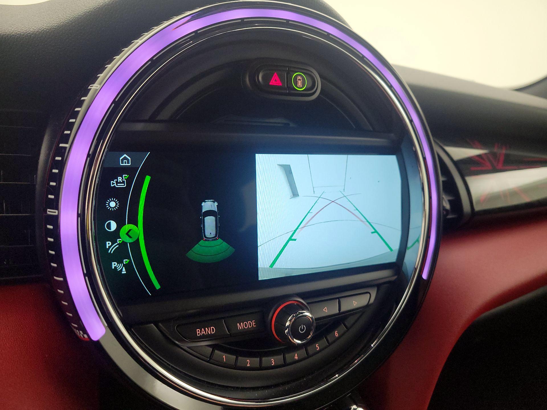 Thumbnail: 2019 MINI Cooper Hardtop - 15