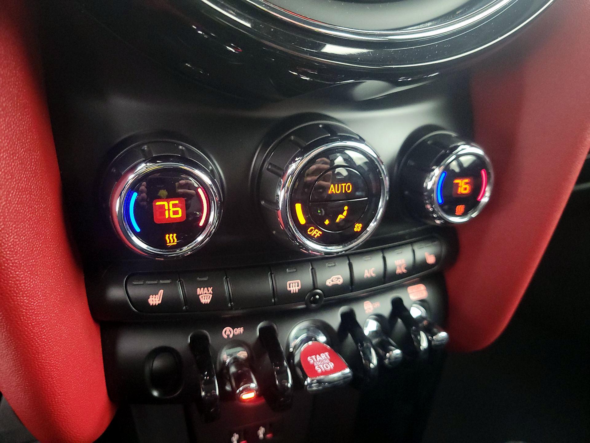 Thumbnail: 2019 MINI Cooper Hardtop - 17