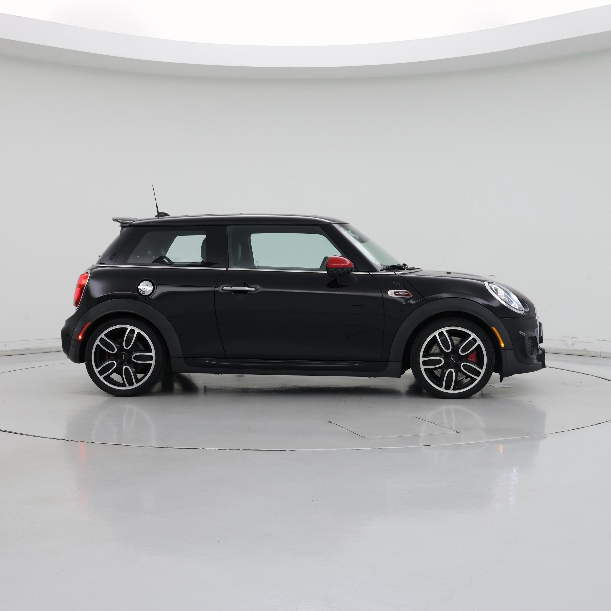 Thumbnail: 2019 MINI Cooper Hardtop - 7