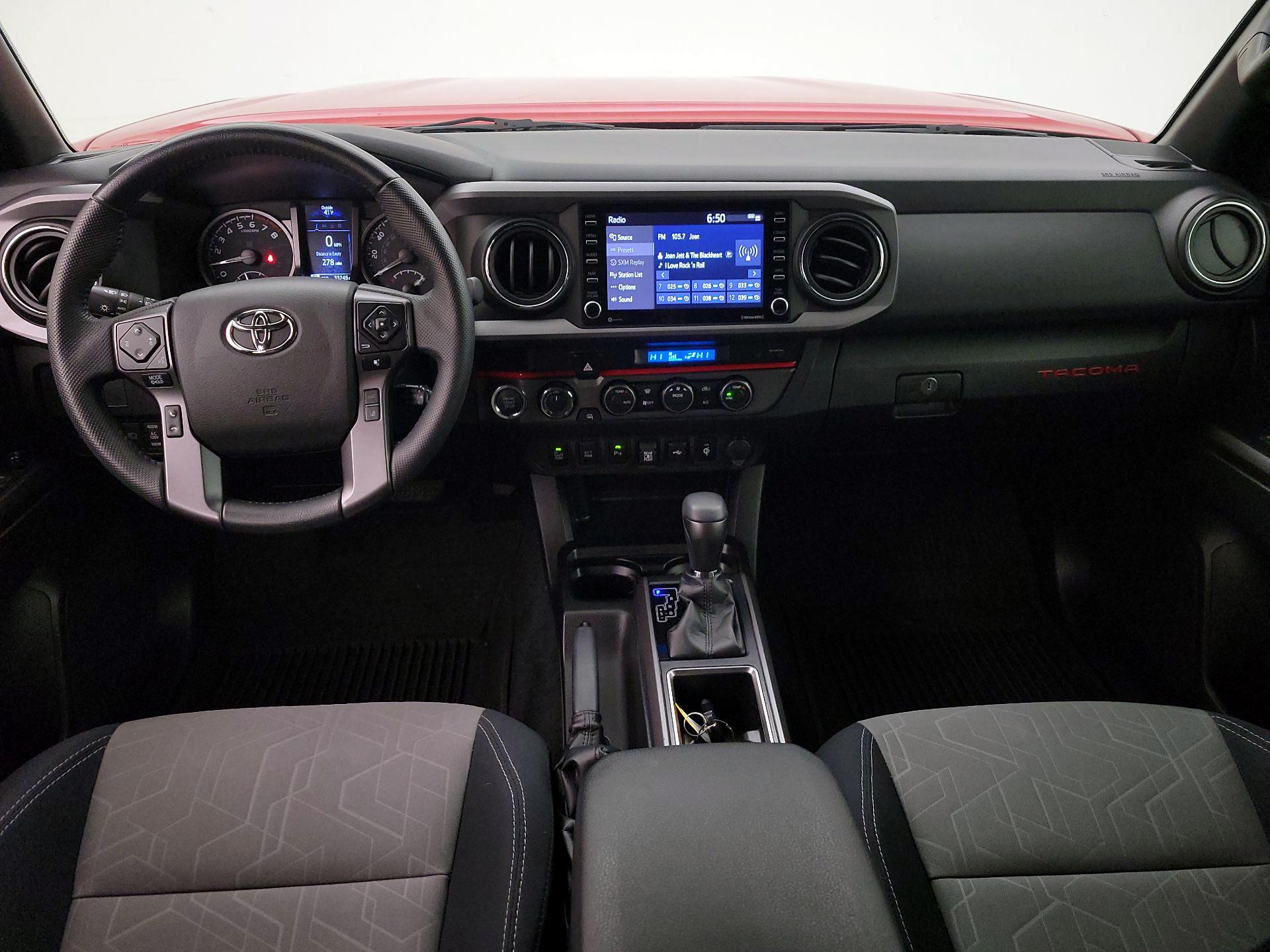 Thumbnail: 2022 Toyota Tacoma - 9