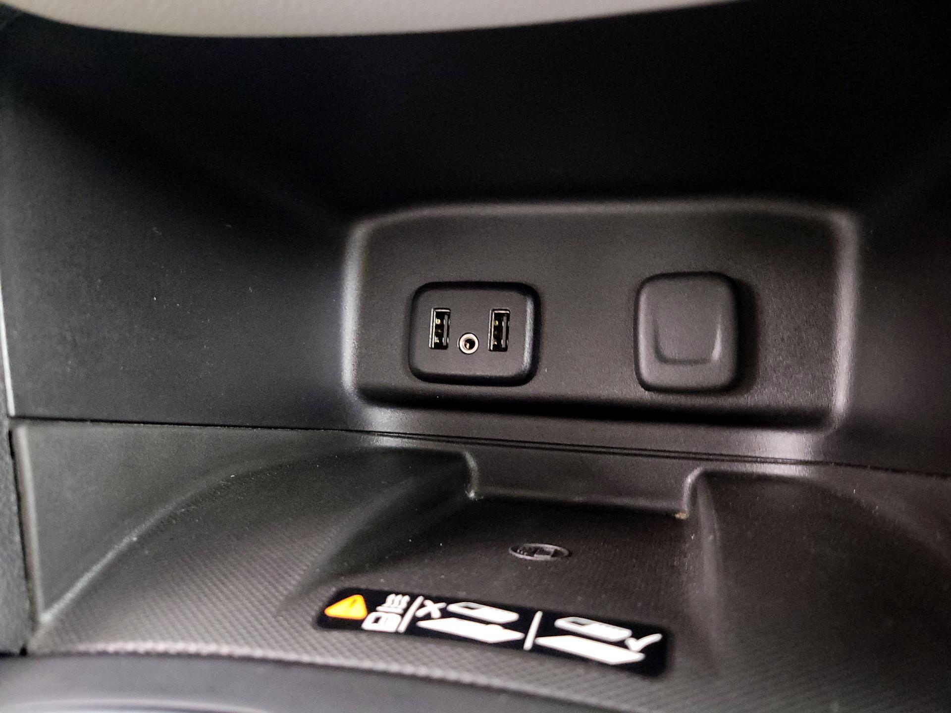 Thumbnail: 2018 Chevrolet Equinox - 19