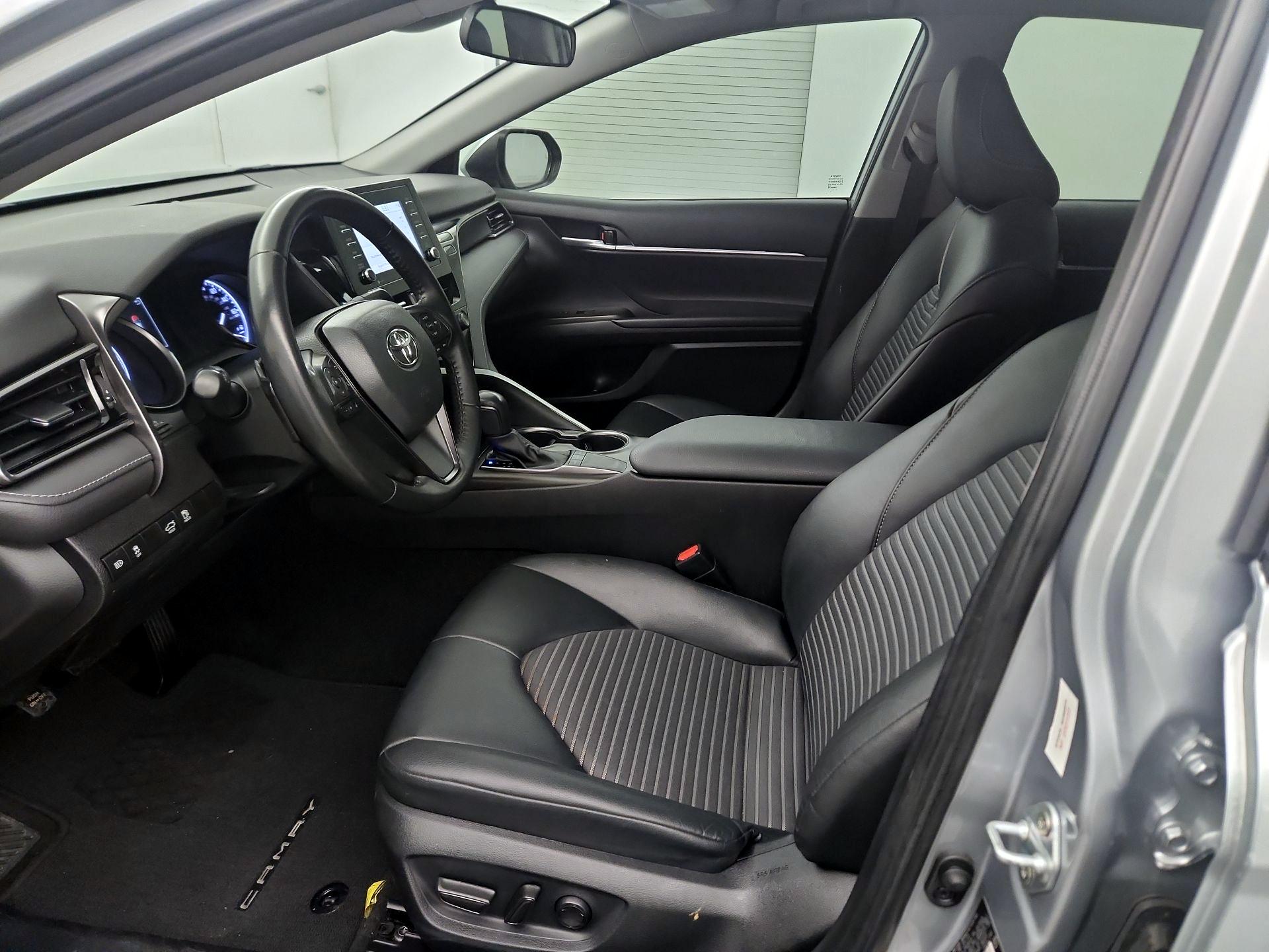 Thumbnail: 2023 Toyota Camry - 9