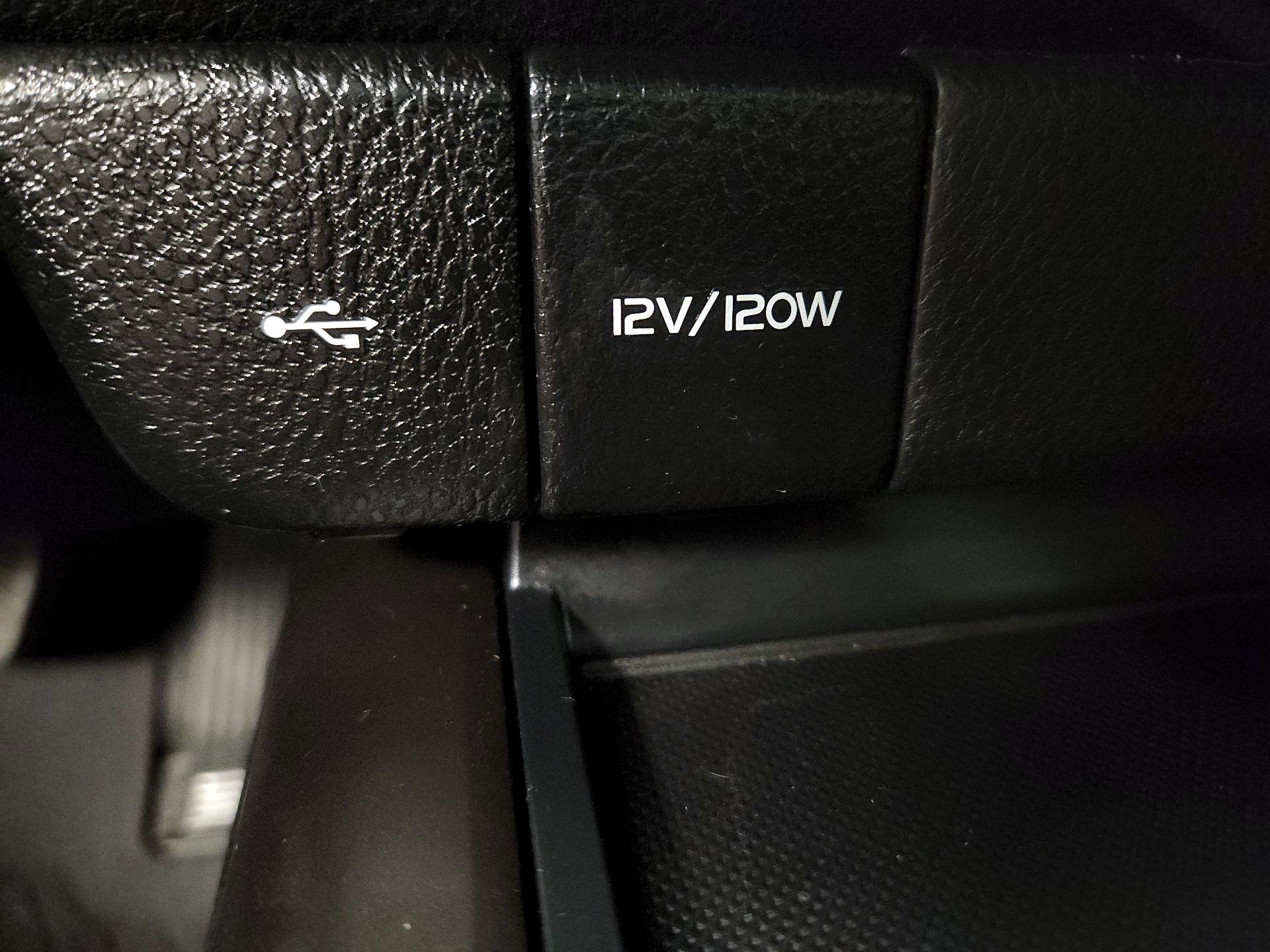 Thumbnail: 2023 Toyota Camry - 15