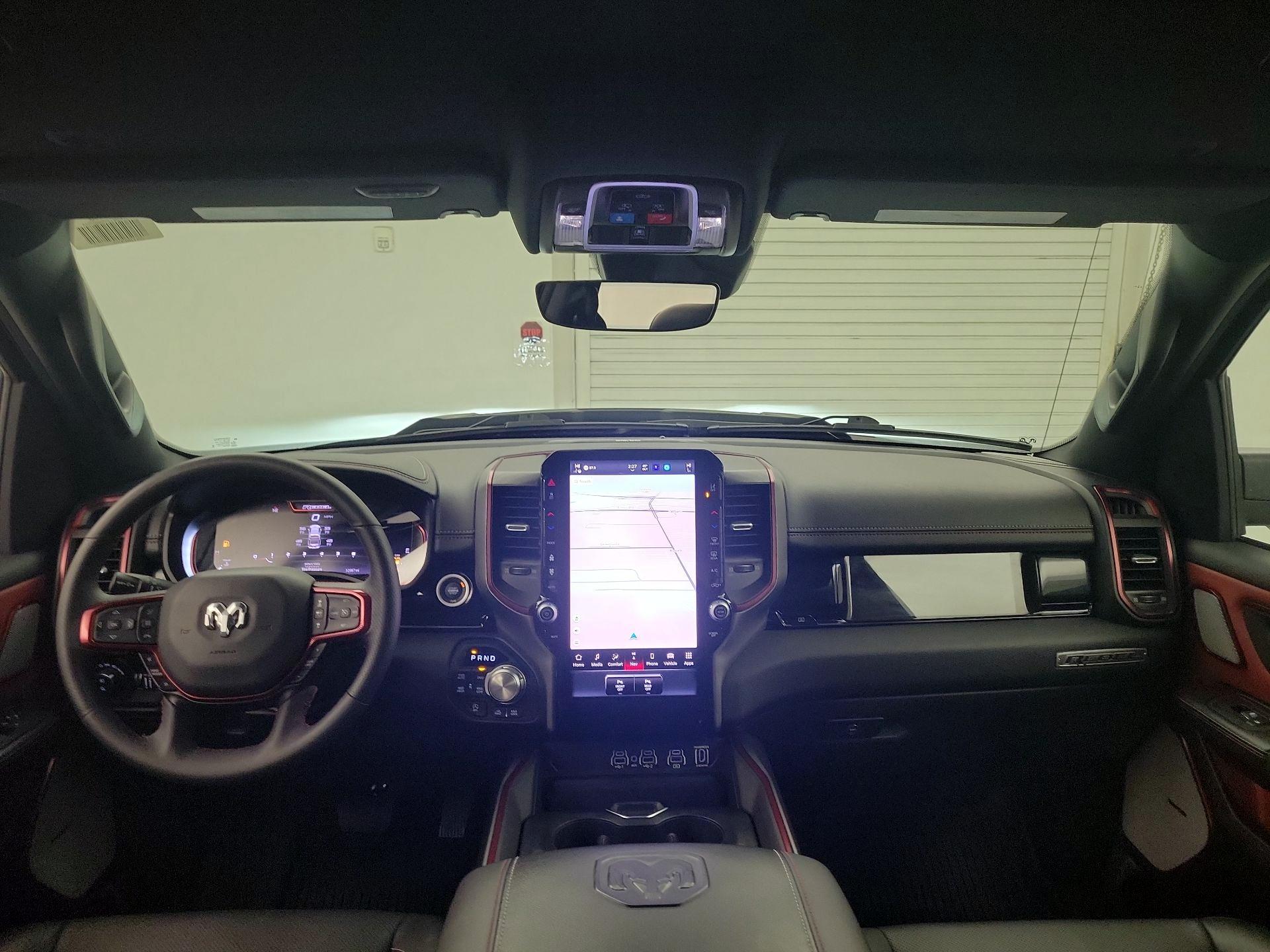 Thumbnail: 2025 RAM 1500 - 8