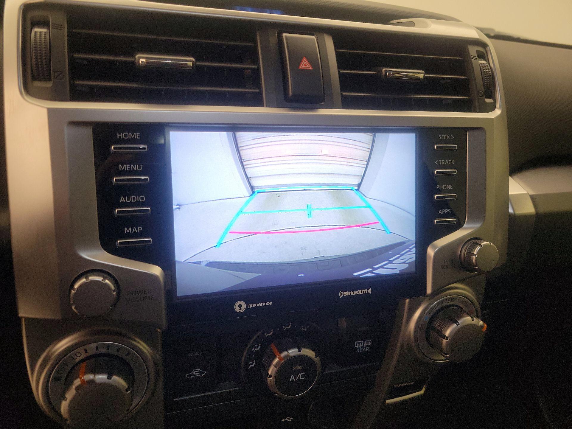 Thumbnail: 2022 Toyota 4Runner - 14