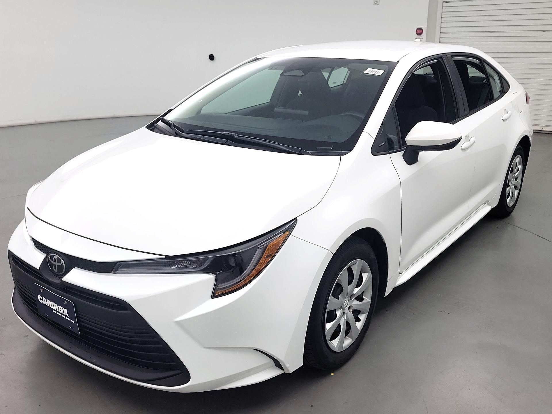 Thumbnail: 2024 Toyota Corolla - 3