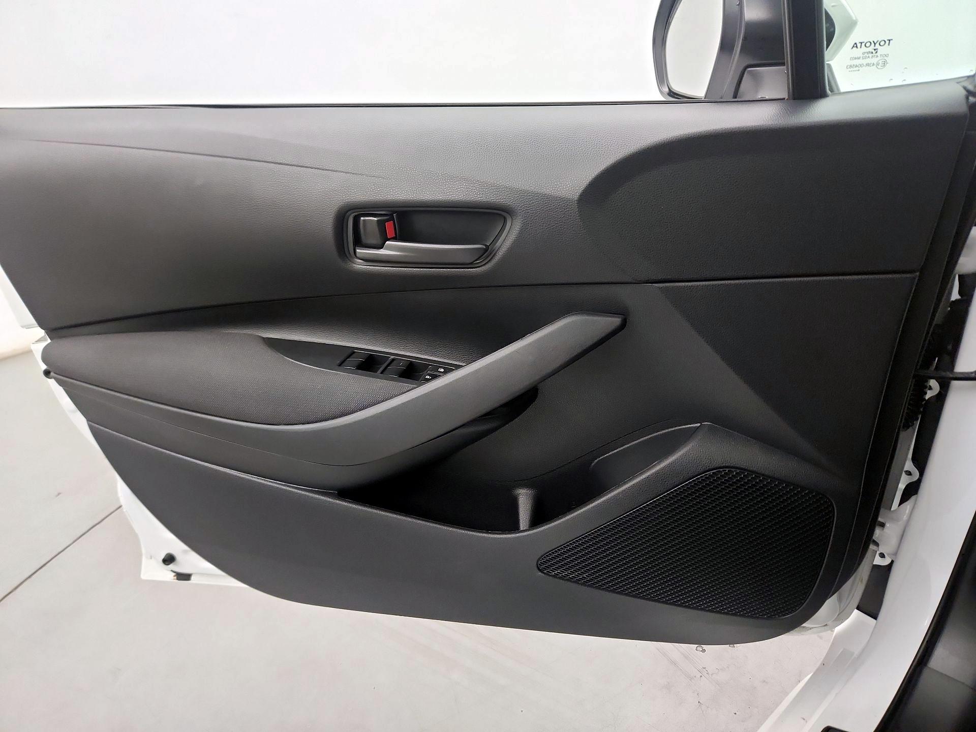 Thumbnail: 2024 Toyota Corolla - 10