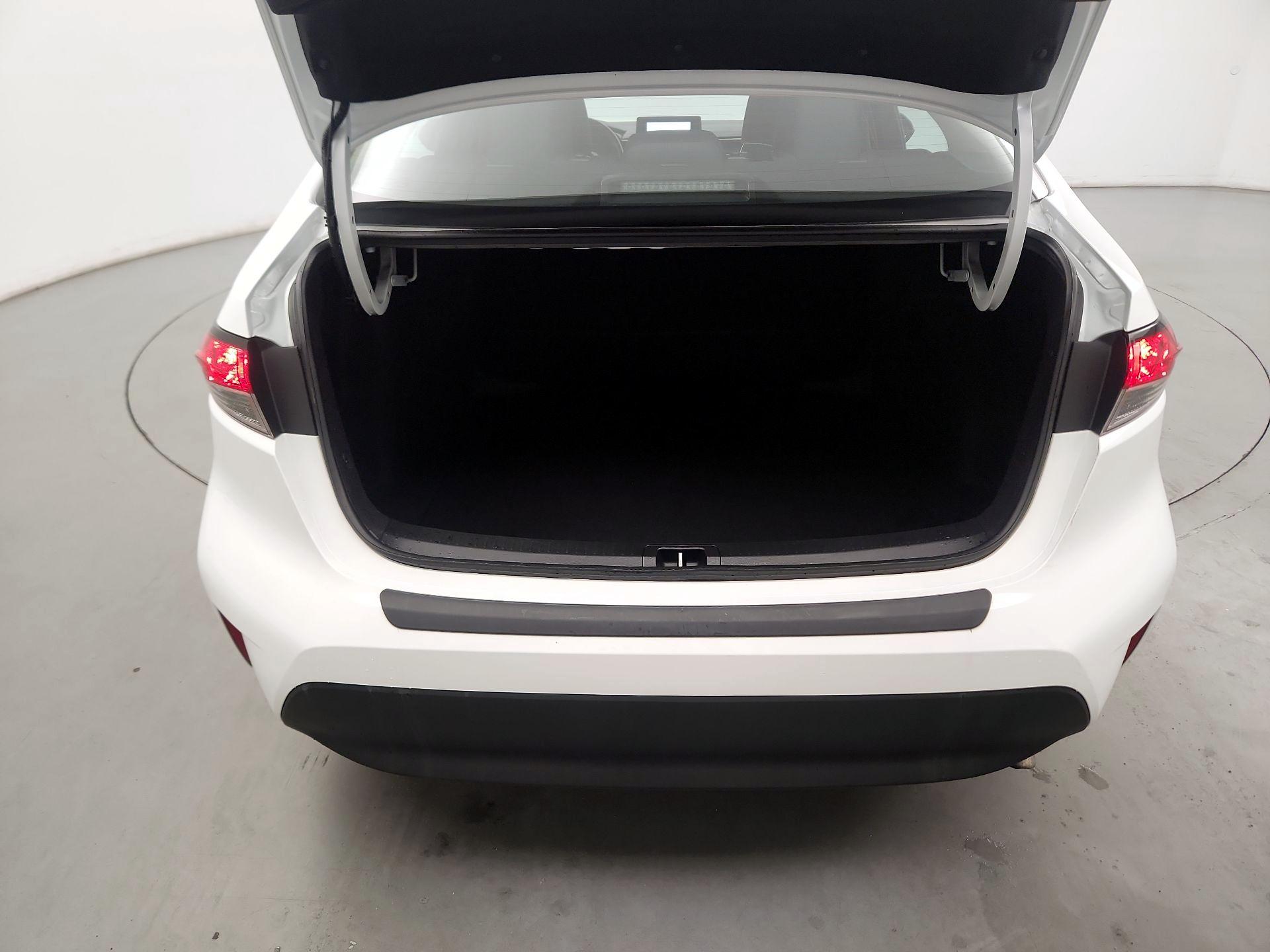 Thumbnail: 2024 Toyota Corolla - 17