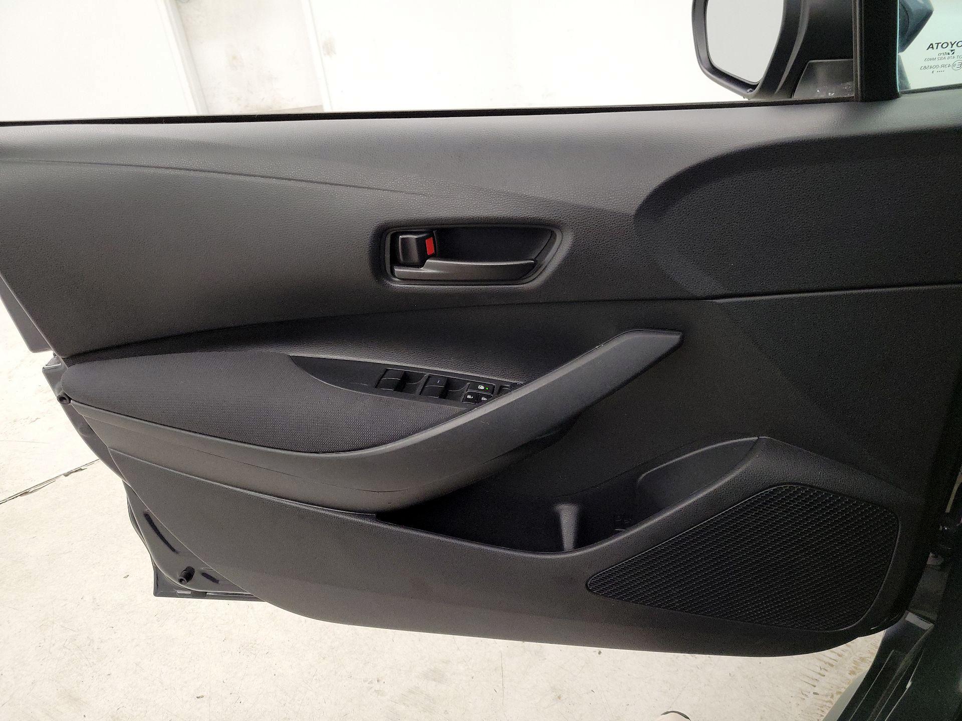 Thumbnail: 2023 Toyota Corolla - 12