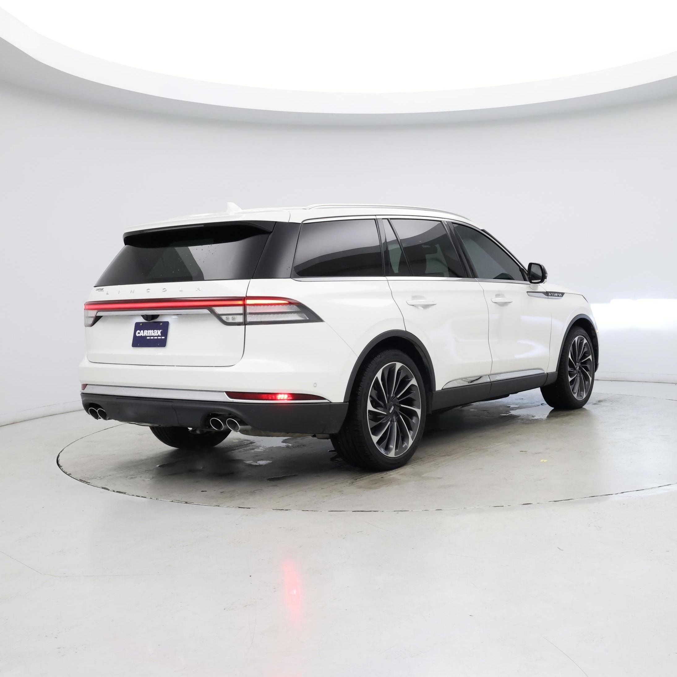 Thumbnail: 2022 Lincoln Aviator - 8