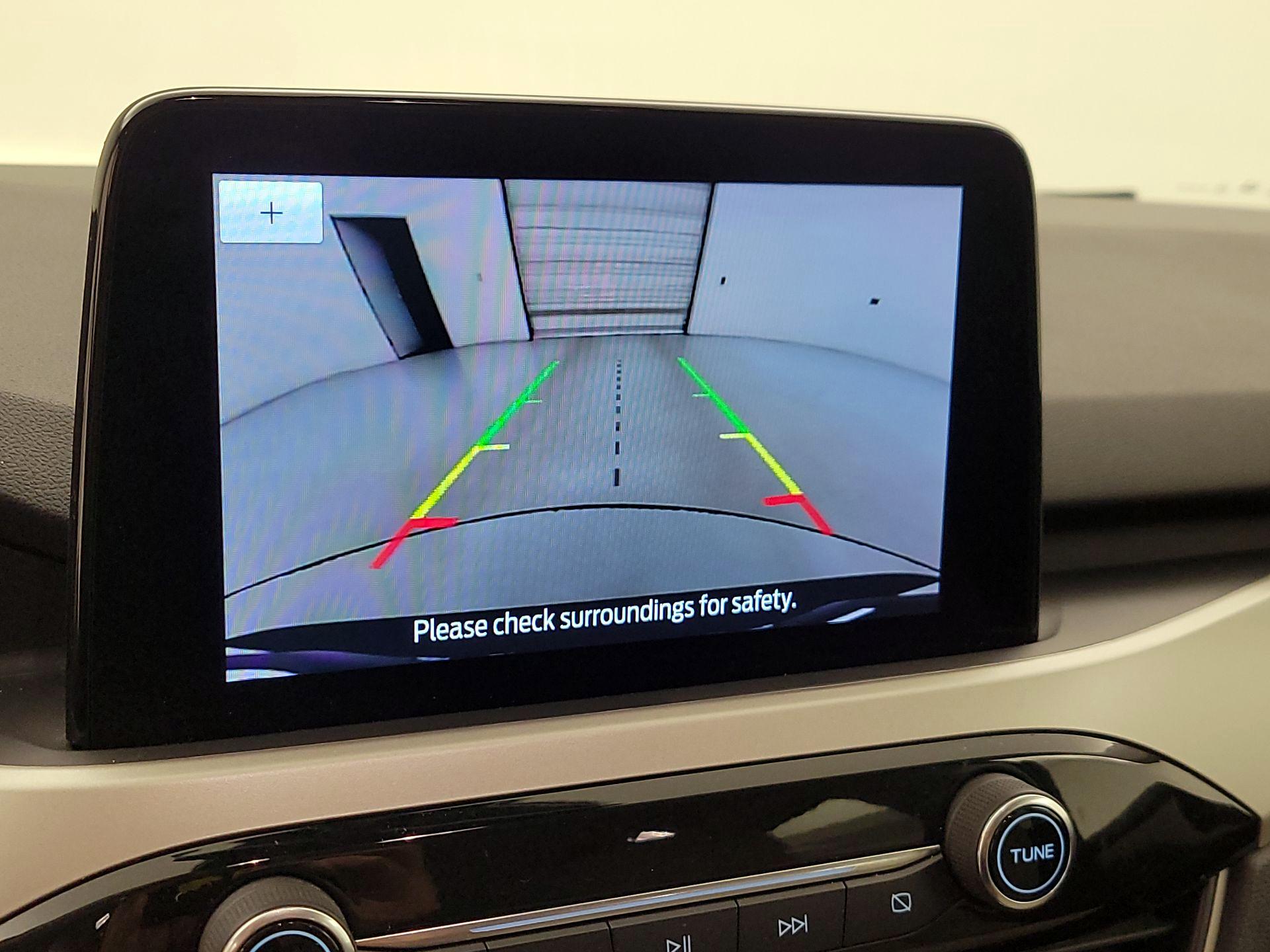 Thumbnail: 2022 Ford Escape - 14