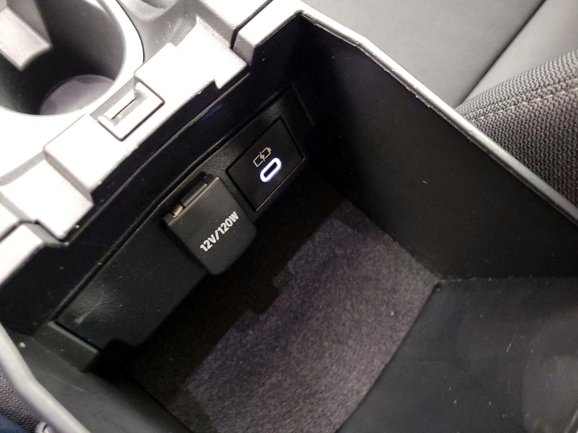 Thumbnail: 2024 Toyota Corolla - 18