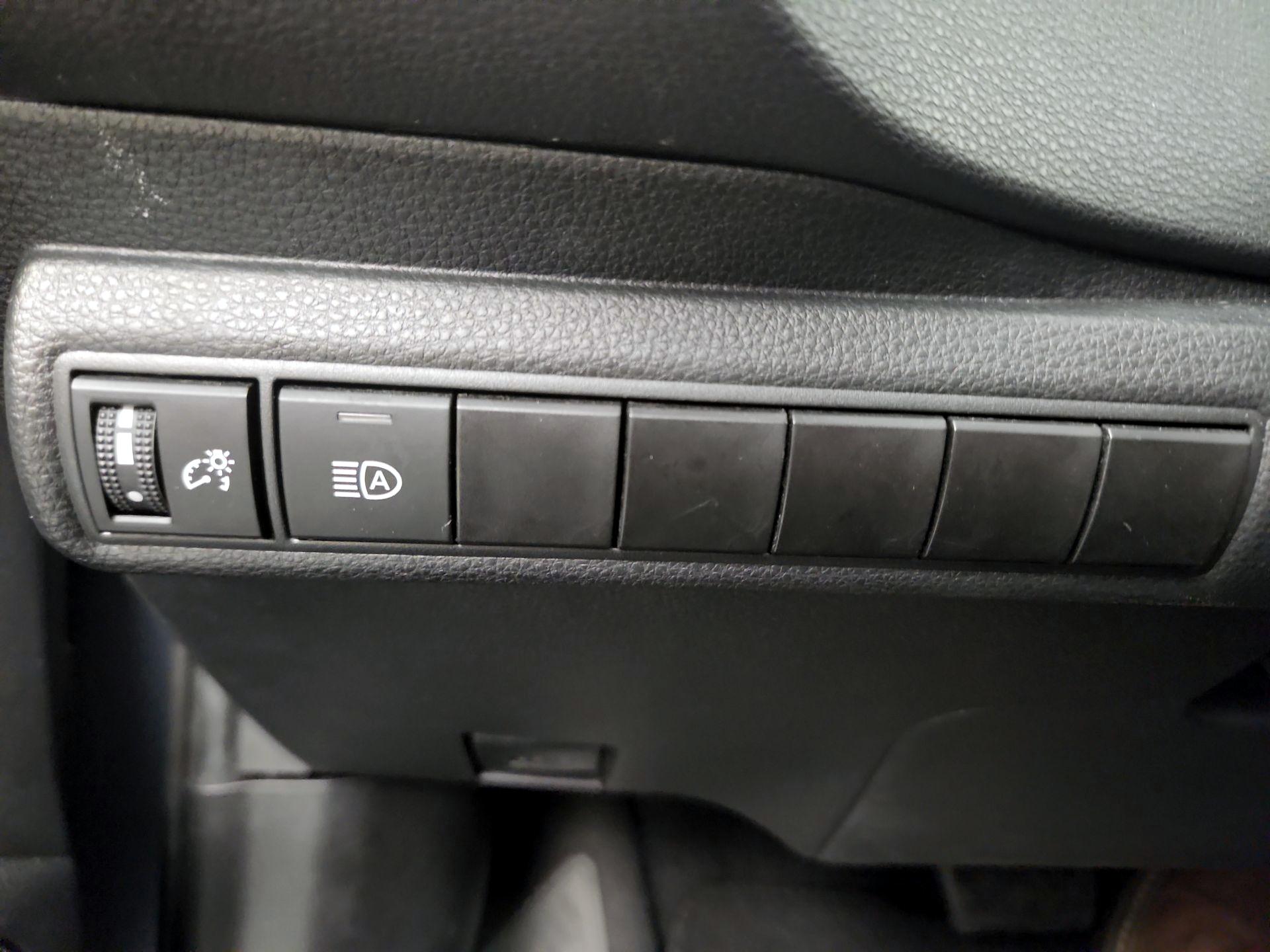 Thumbnail: 2024 Toyota Corolla - 11