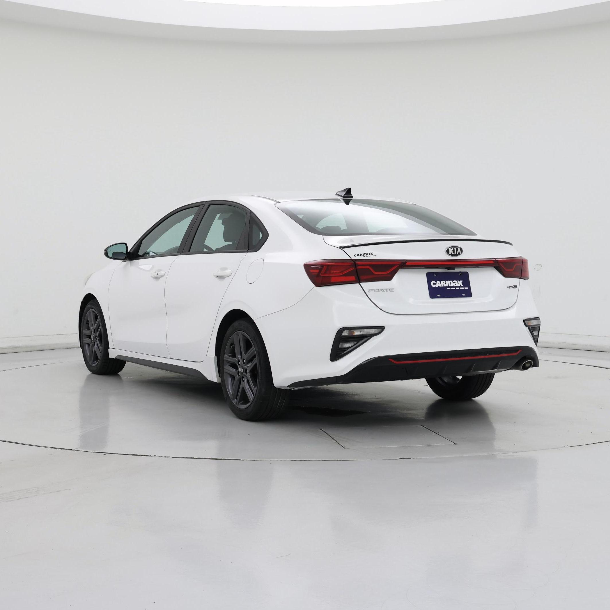 Thumbnail: 2021 Kia Forte - 2