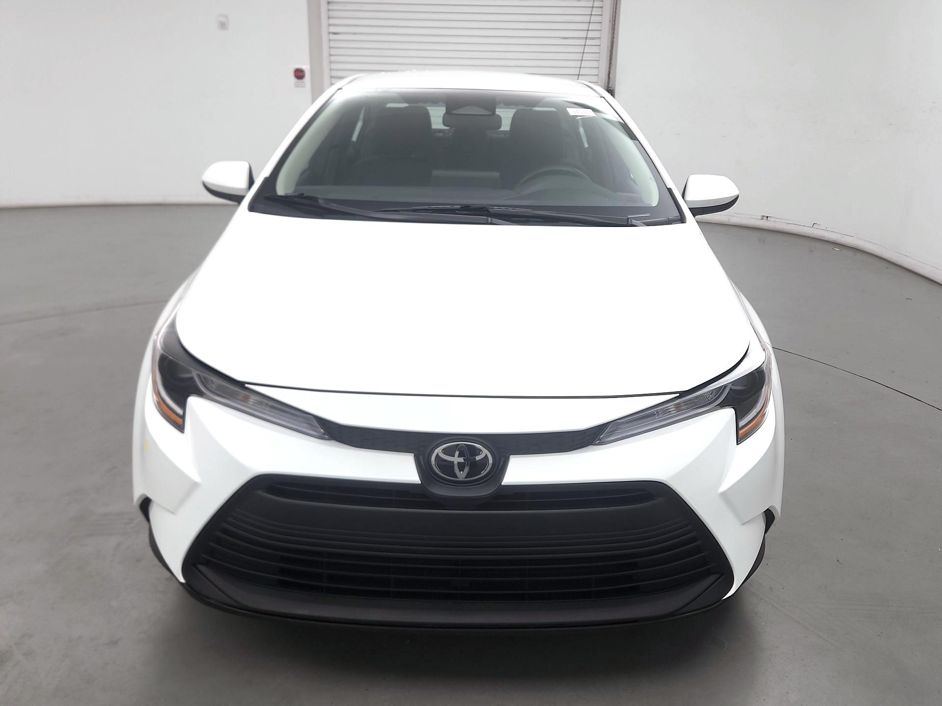 Thumbnail: 2025 Toyota Corolla - 2