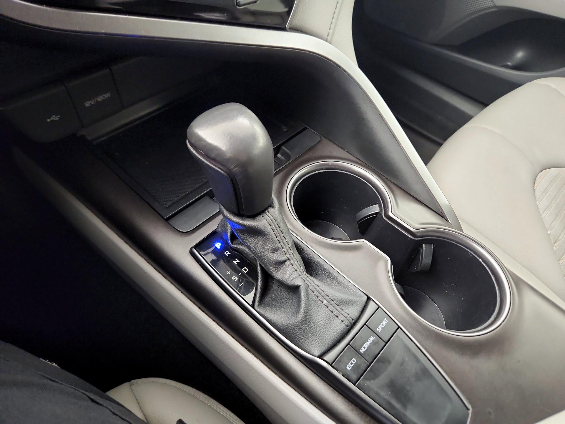 Thumbnail: 2024 Toyota Camry - 15