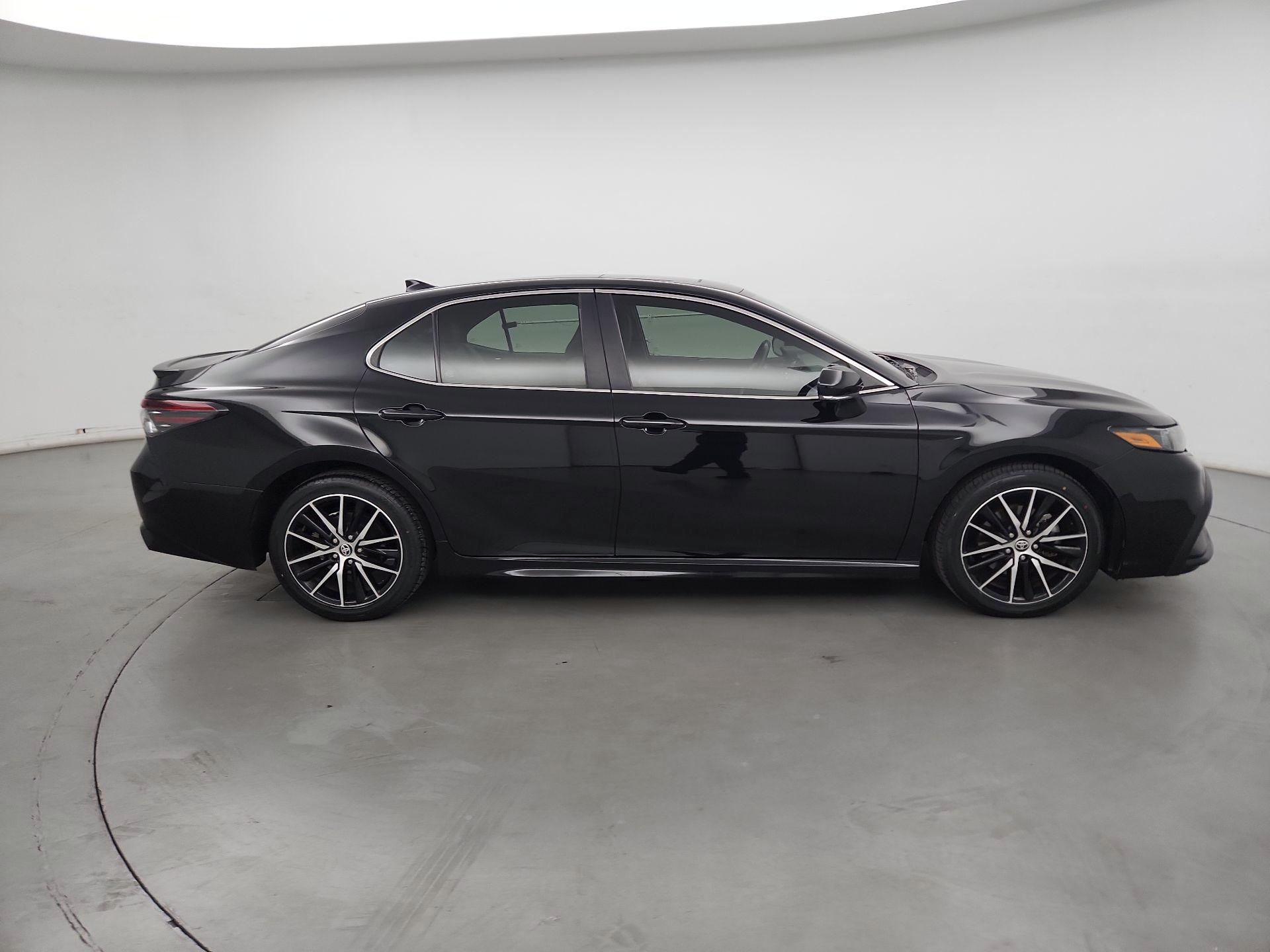 Thumbnail: 2024 Toyota Camry - 4