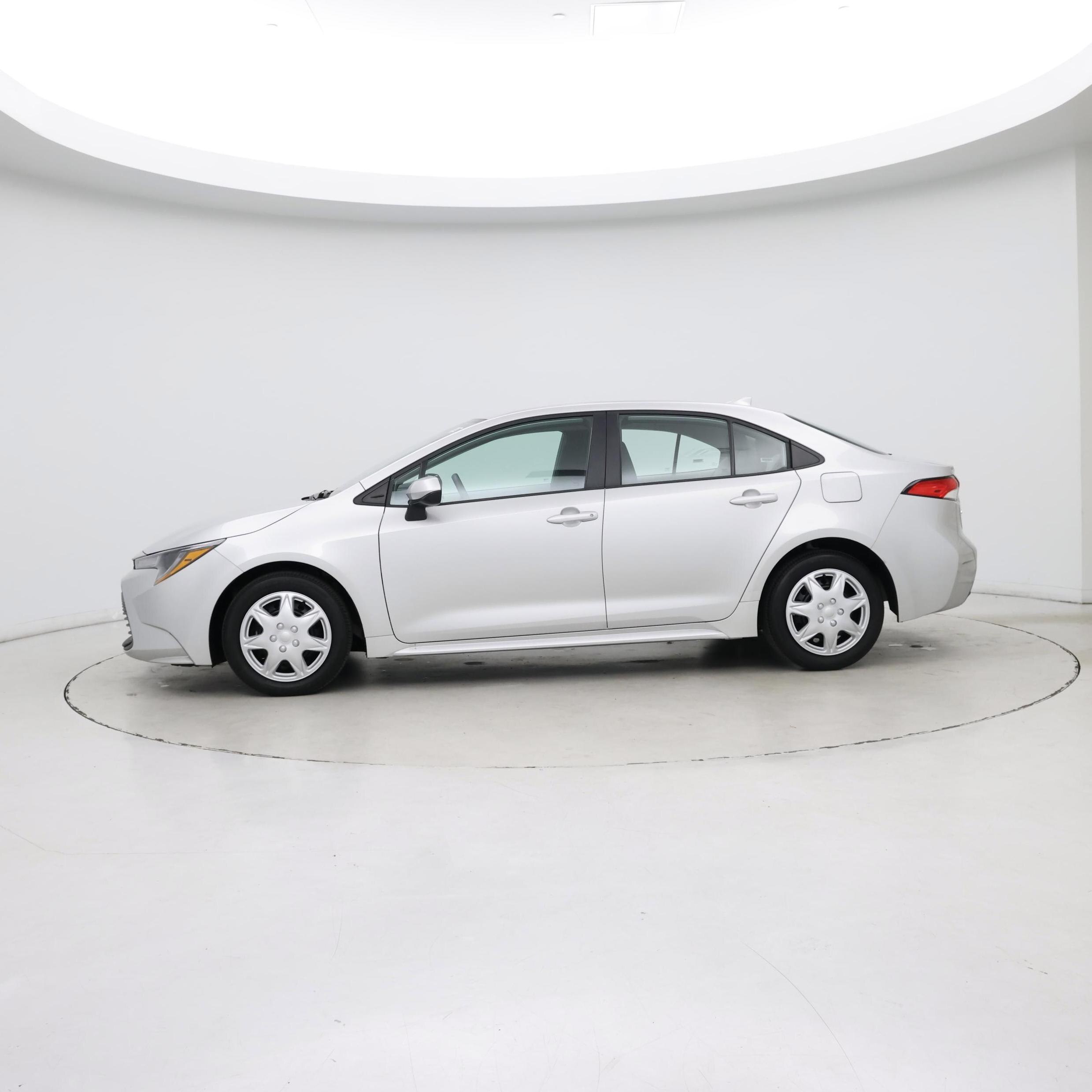 Thumbnail: 2024 Toyota Corolla - 3