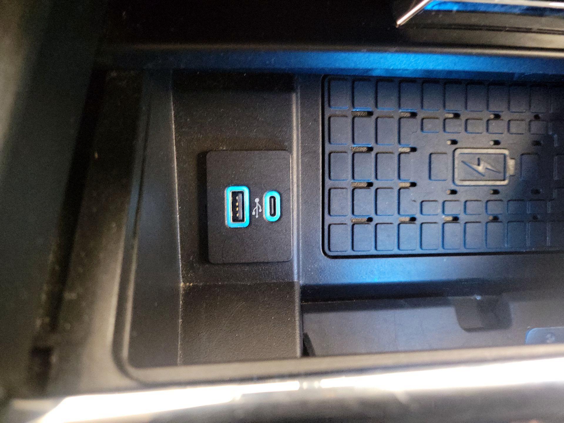 Thumbnail: 2024 Ford Expedition - 17